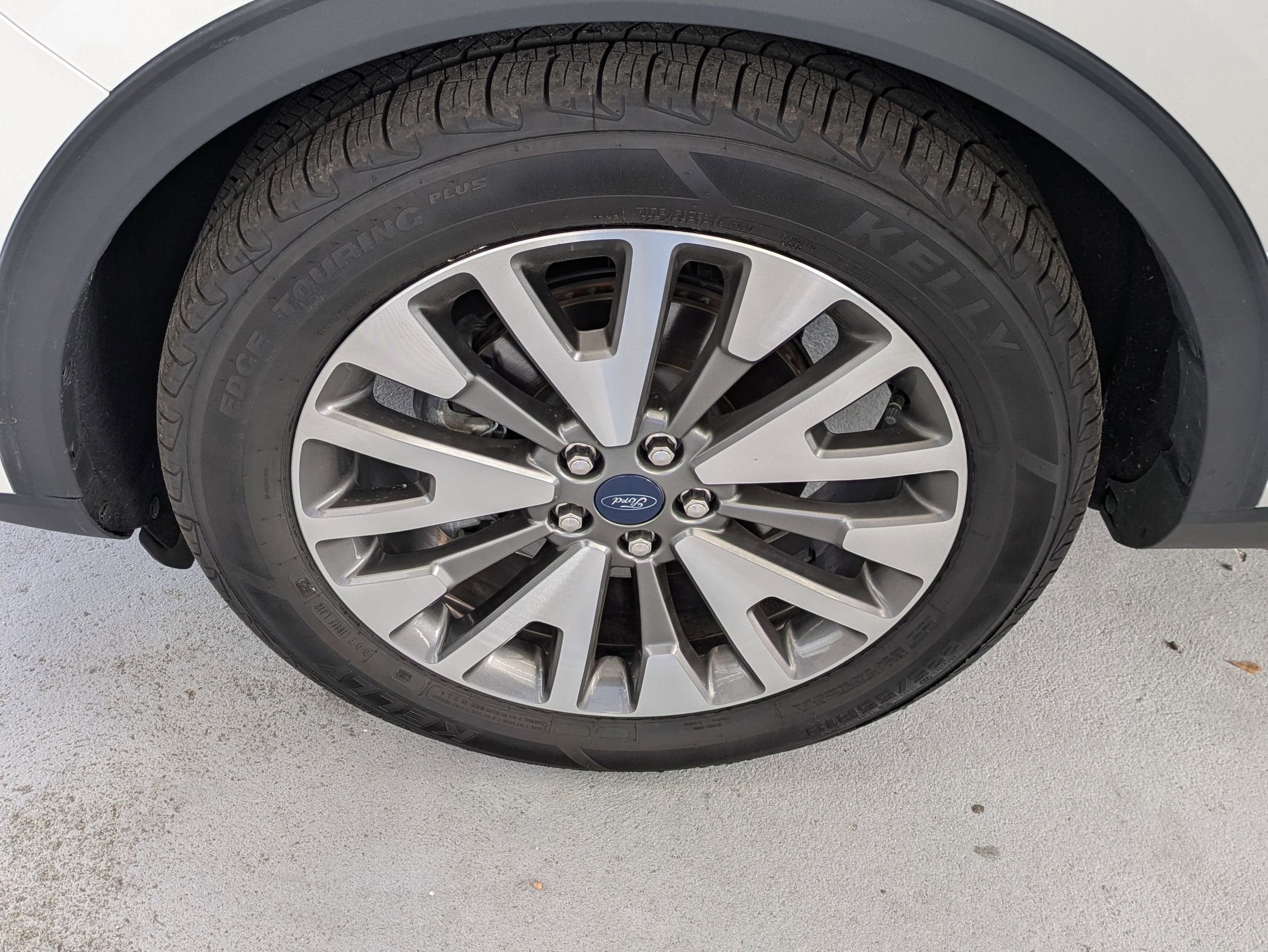 2022 Ford Escape Titanium Hybrid