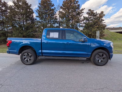 2022 Ford F-150 Lightning LARIAT