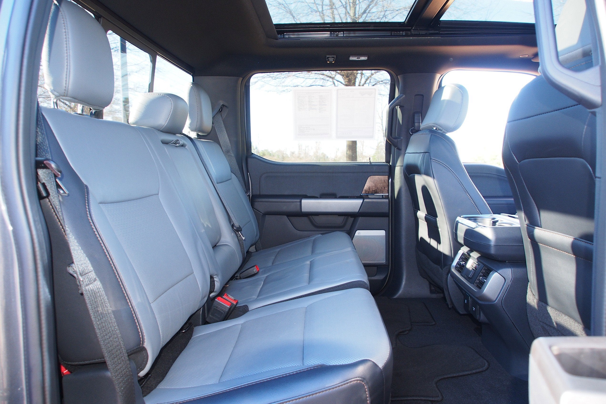 2023 Ford F-150 Lightning LARIAT