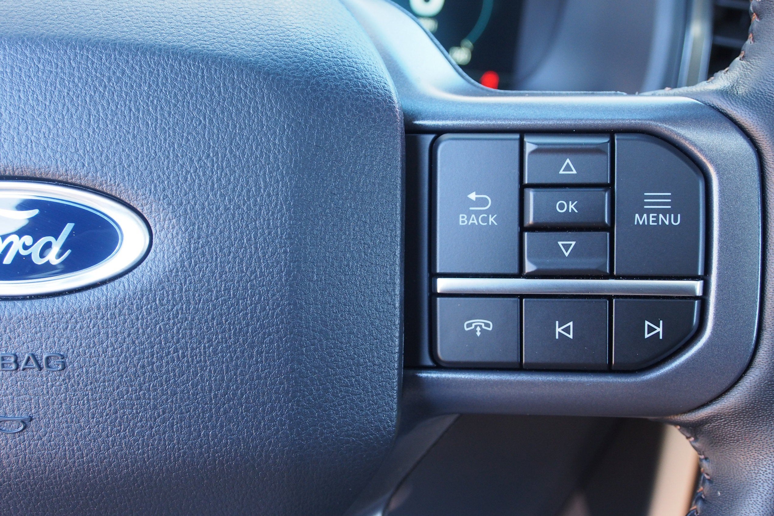 2023 Ford F-150 Lightning LARIAT