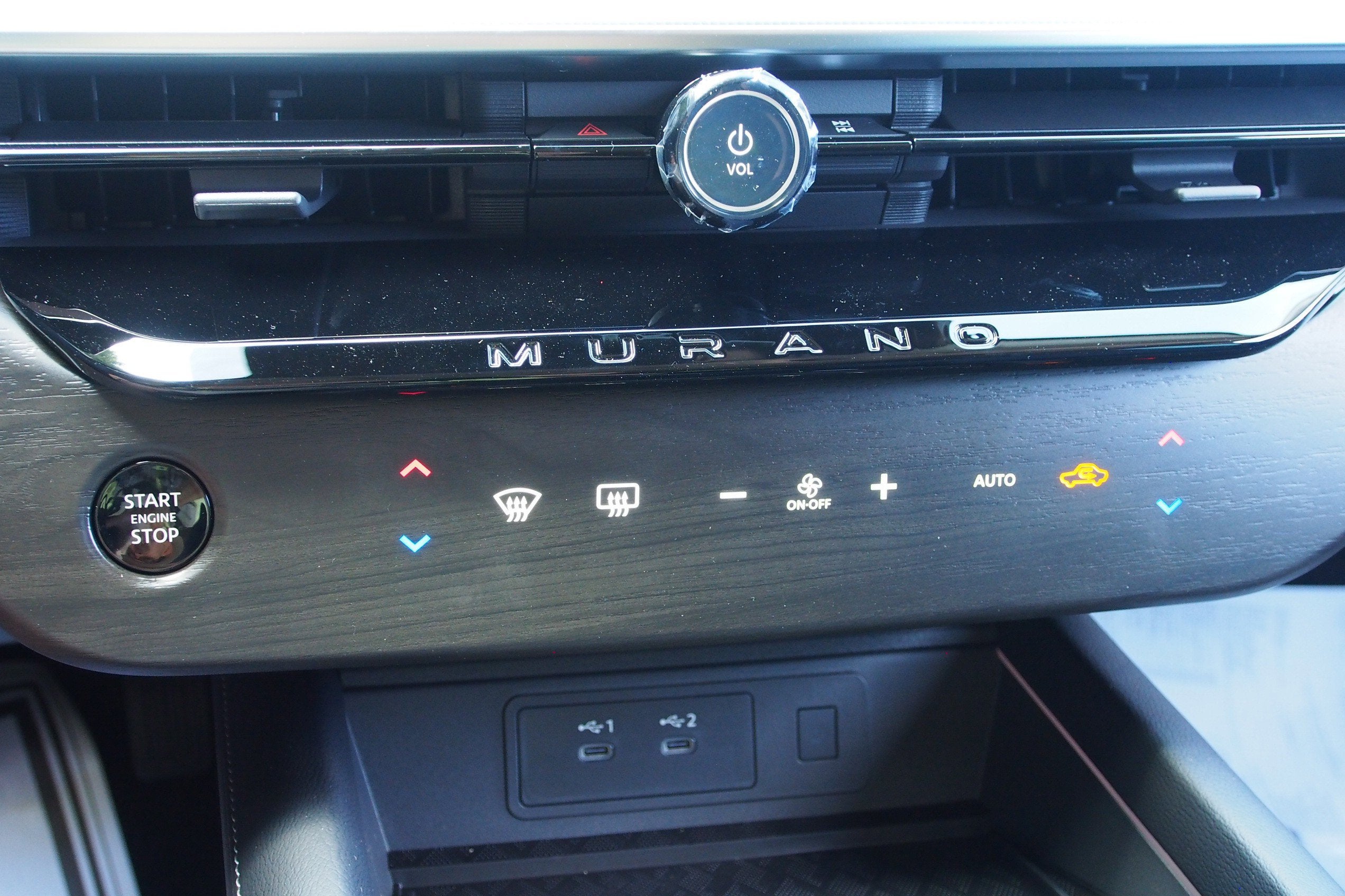 2025 Nissan Murano SL