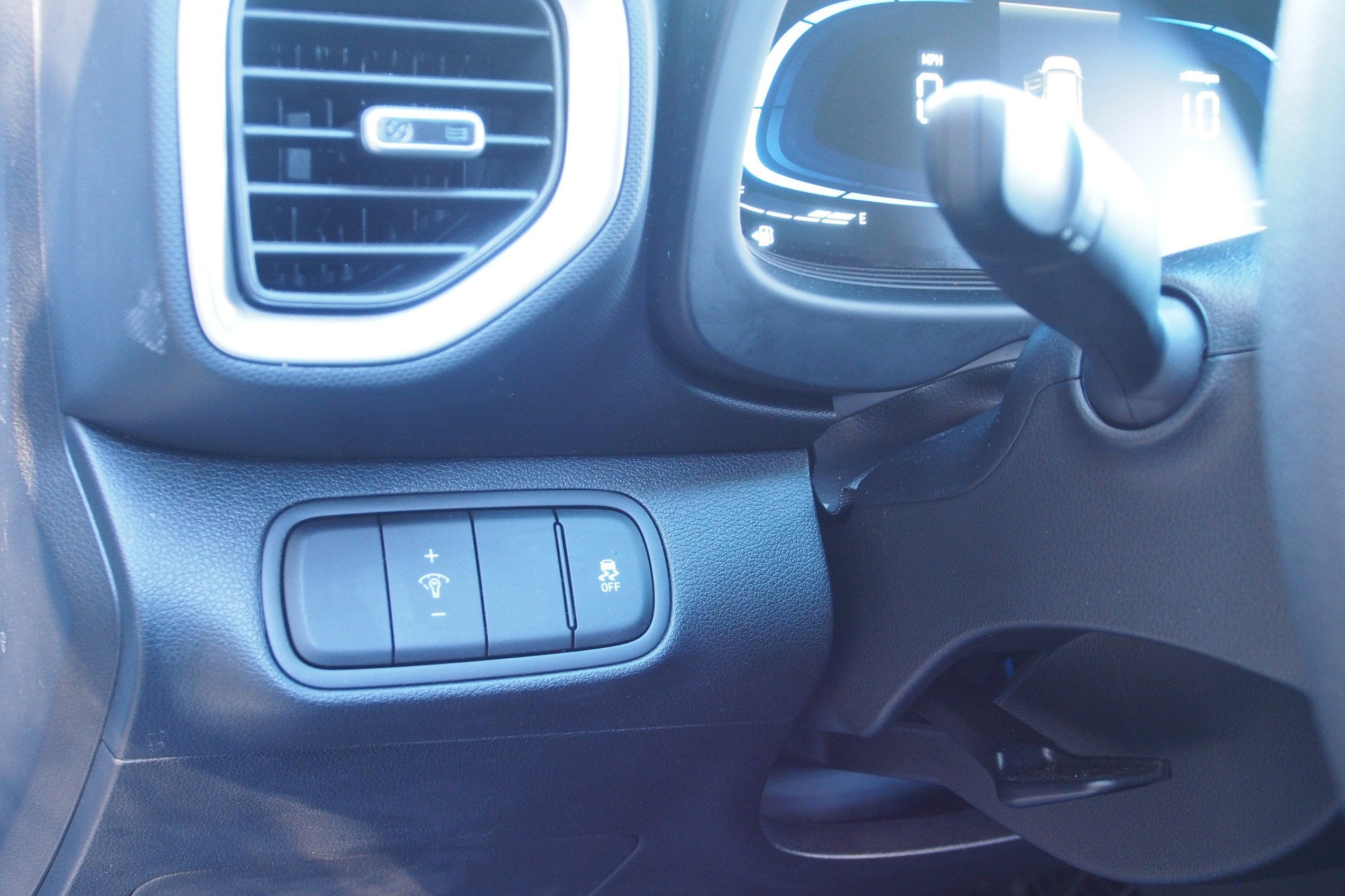 2025 Hyundai Venue SE