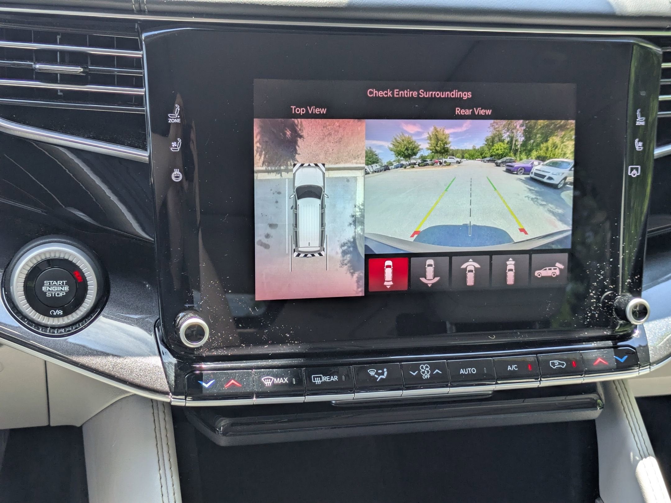 2023 Jeep Wagoneer Base