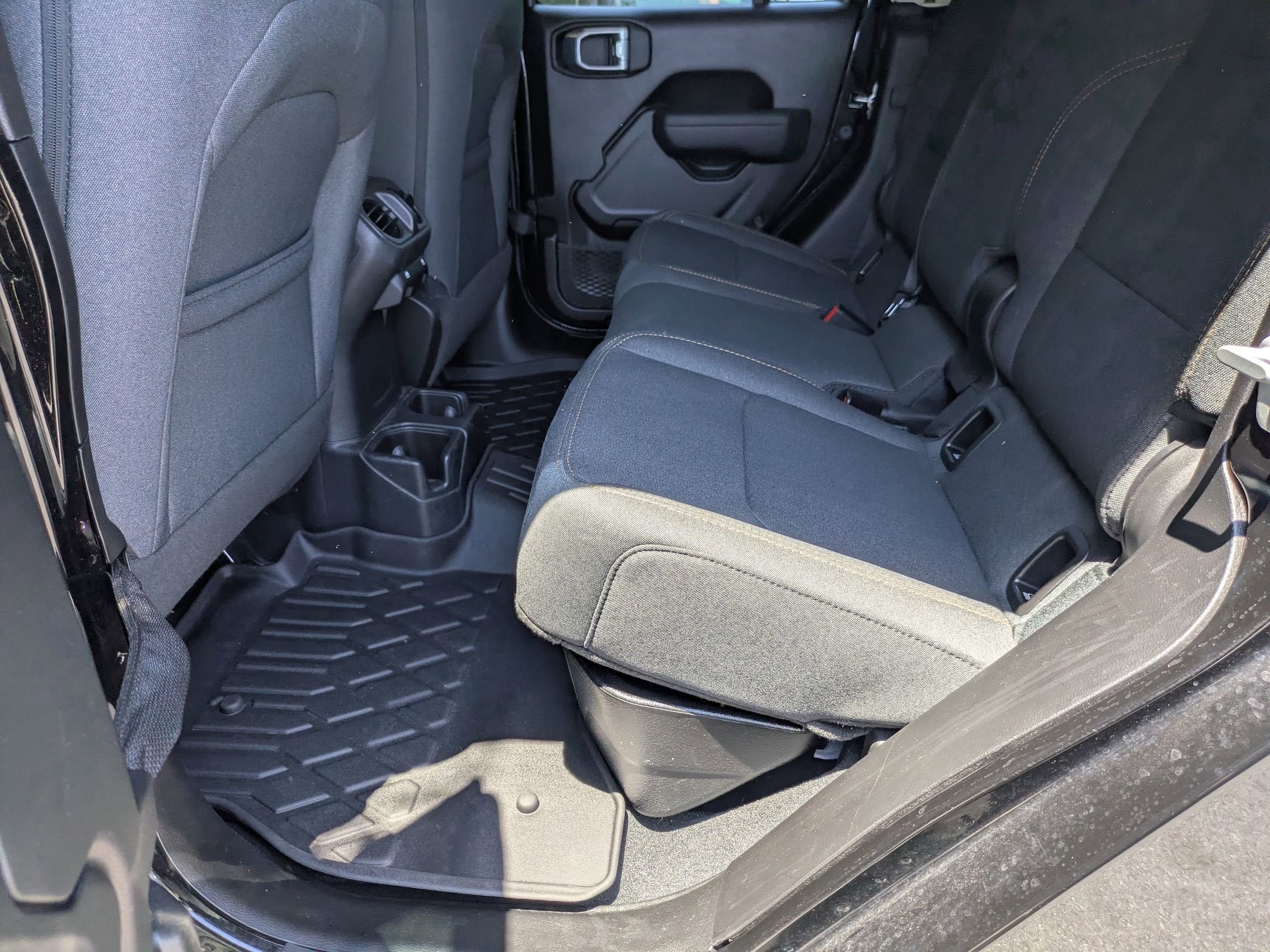 2024 Jeep Gladiator Nighthawk