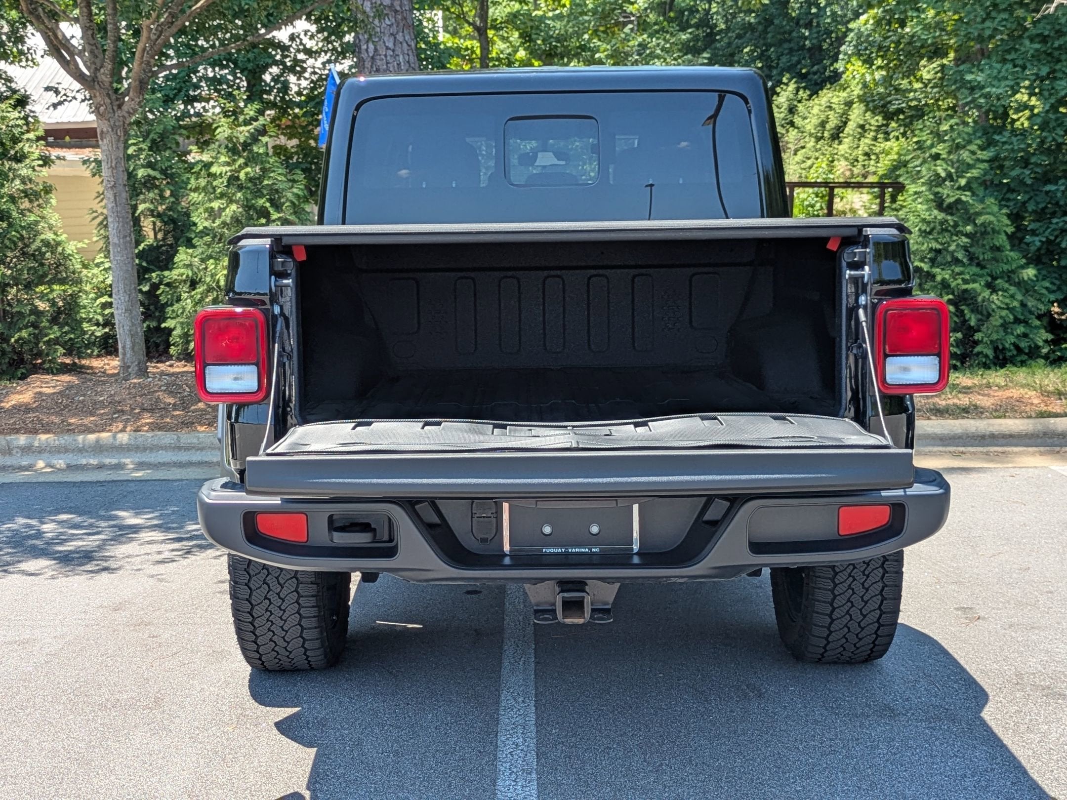 2024 Jeep Gladiator Nighthawk