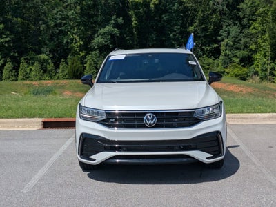 2024 Volkswagen Tiguan SE R-Line Black