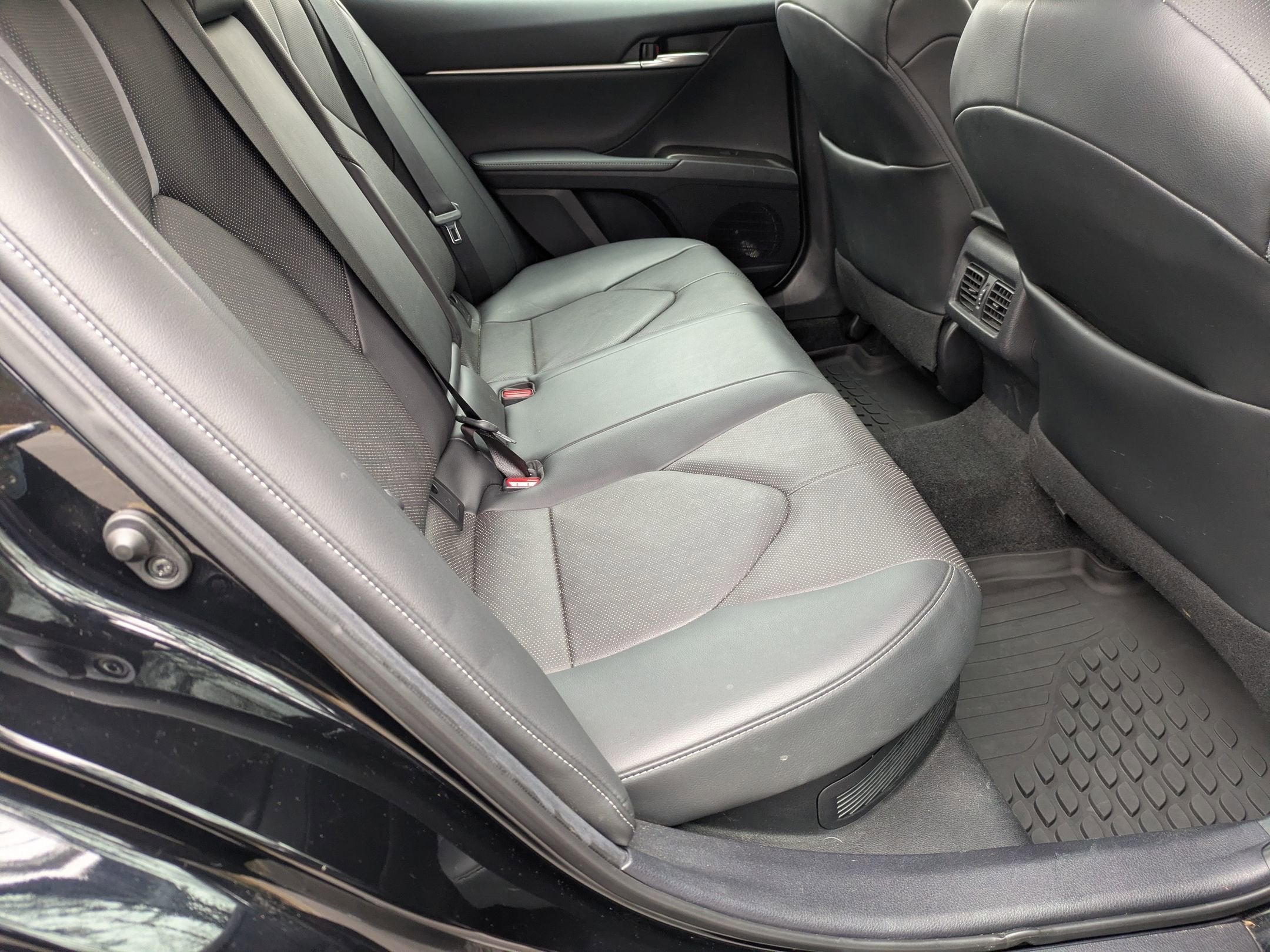 2021 Toyota Camry Hybrid XSE