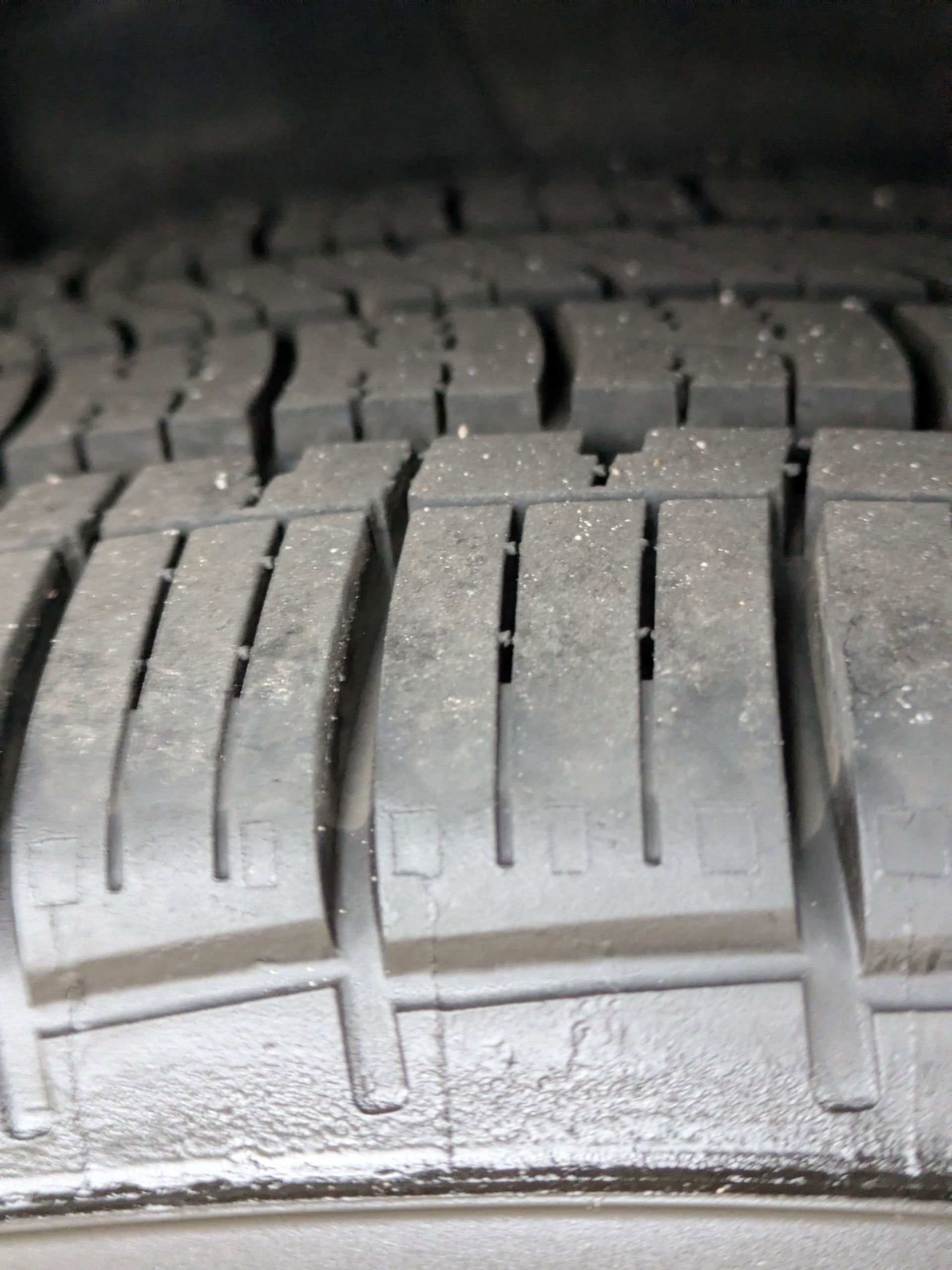 2021 Toyota Camry Hybrid XSE