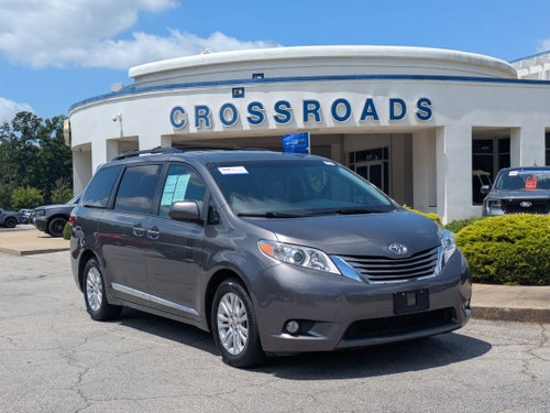 2017 Toyota Sienna XLE Premium