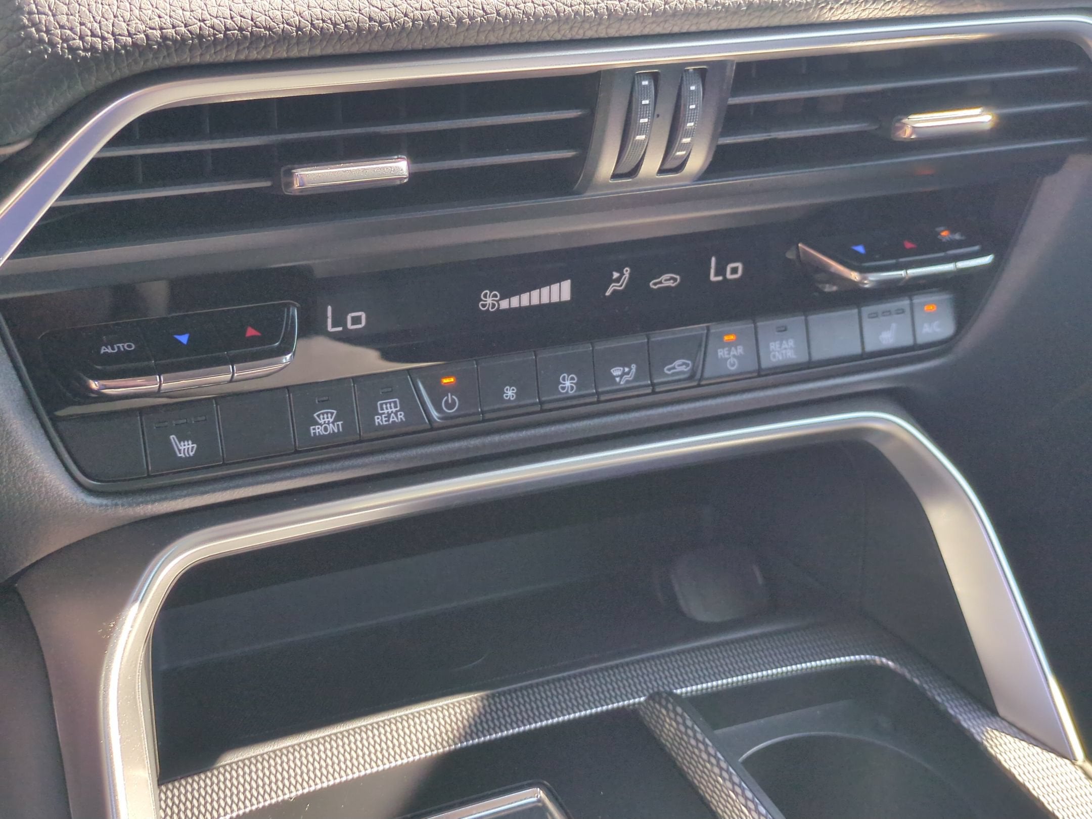 2025 Mazda Mazda CX-90 Preferred Package