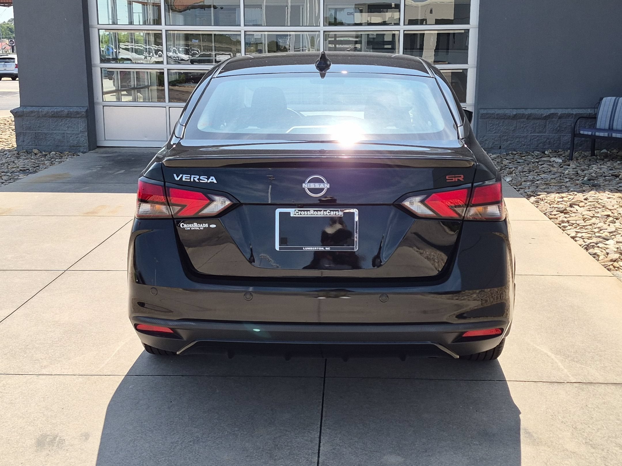 2025 Nissan Versa SR