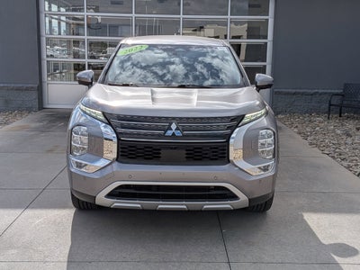 2022 Mitsubishi Outlander SE