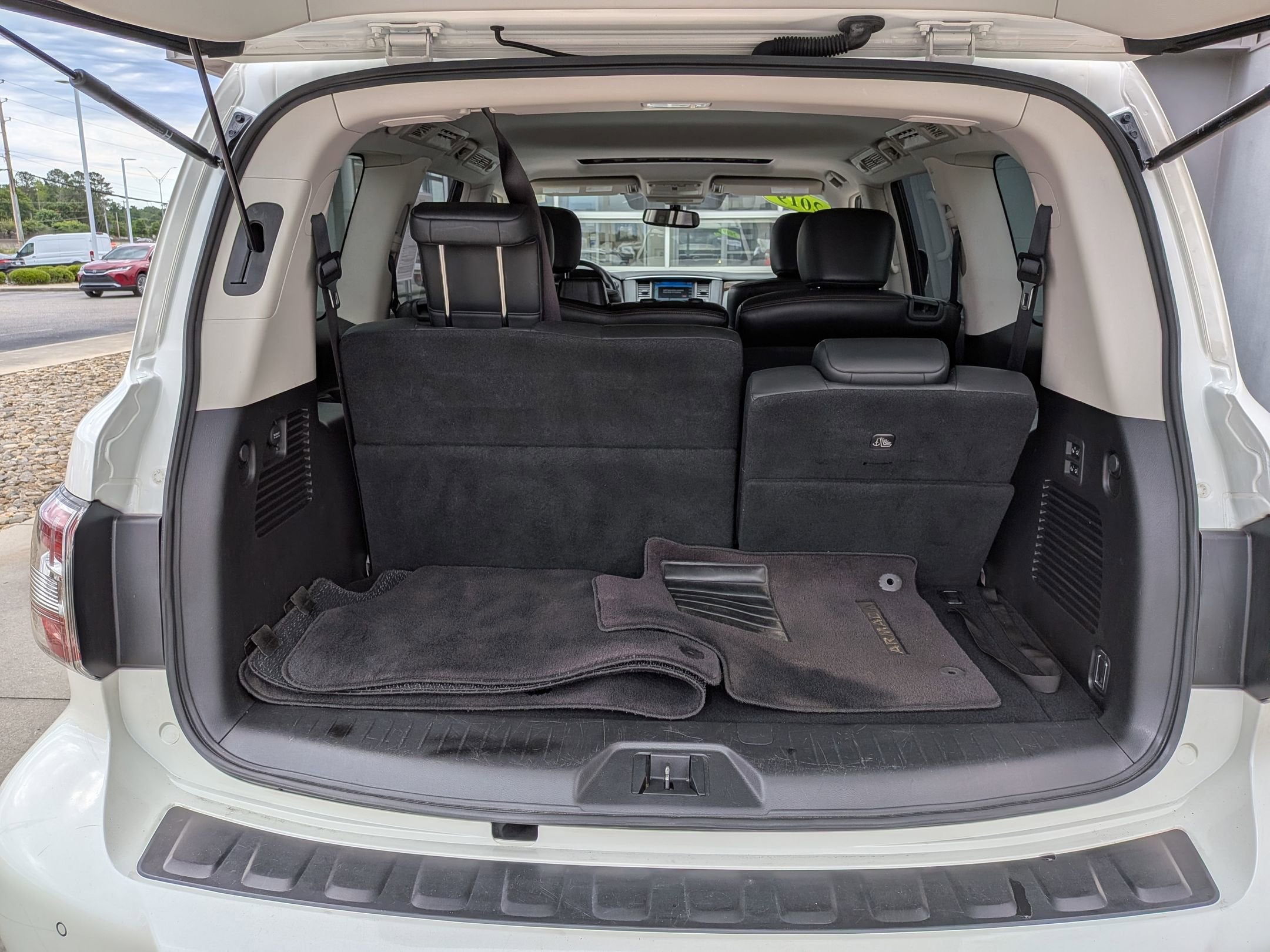 2019 Nissan Armada SL