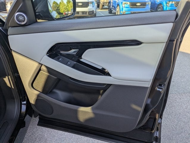 2024 Land Rover Range Rover Evoque Core S