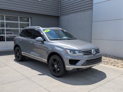 2017 Volkswagen Touareg Wolfsburg Edition
