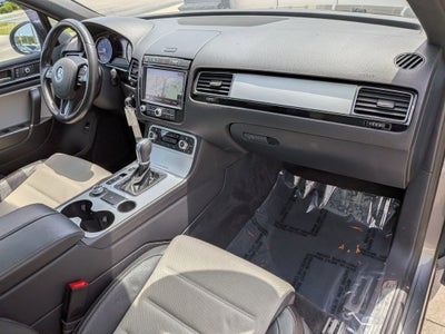 2017 Volkswagen Touareg Wolfsburg Edition