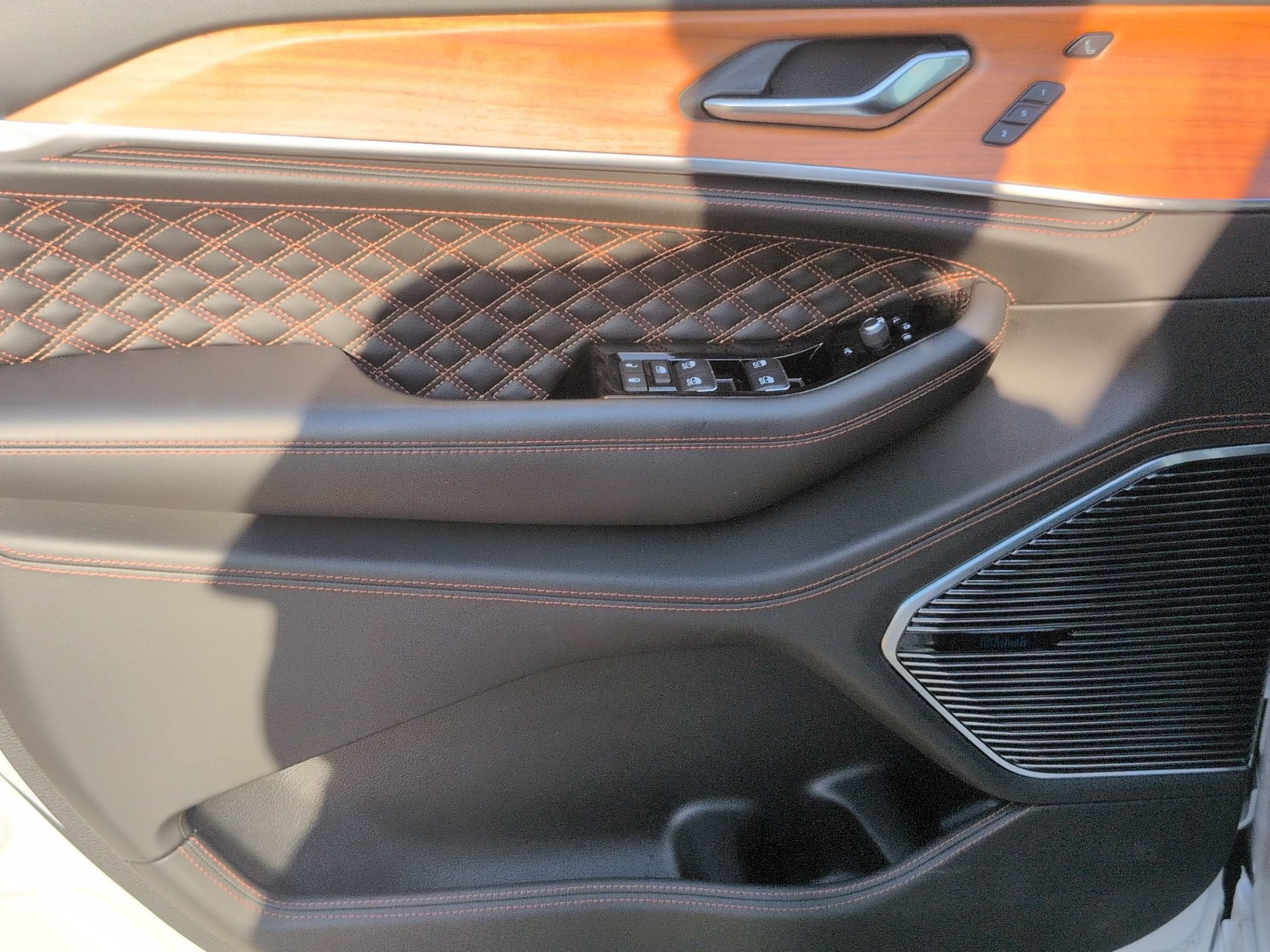 2024 Jeep Grand Cherokee Summit Reserve