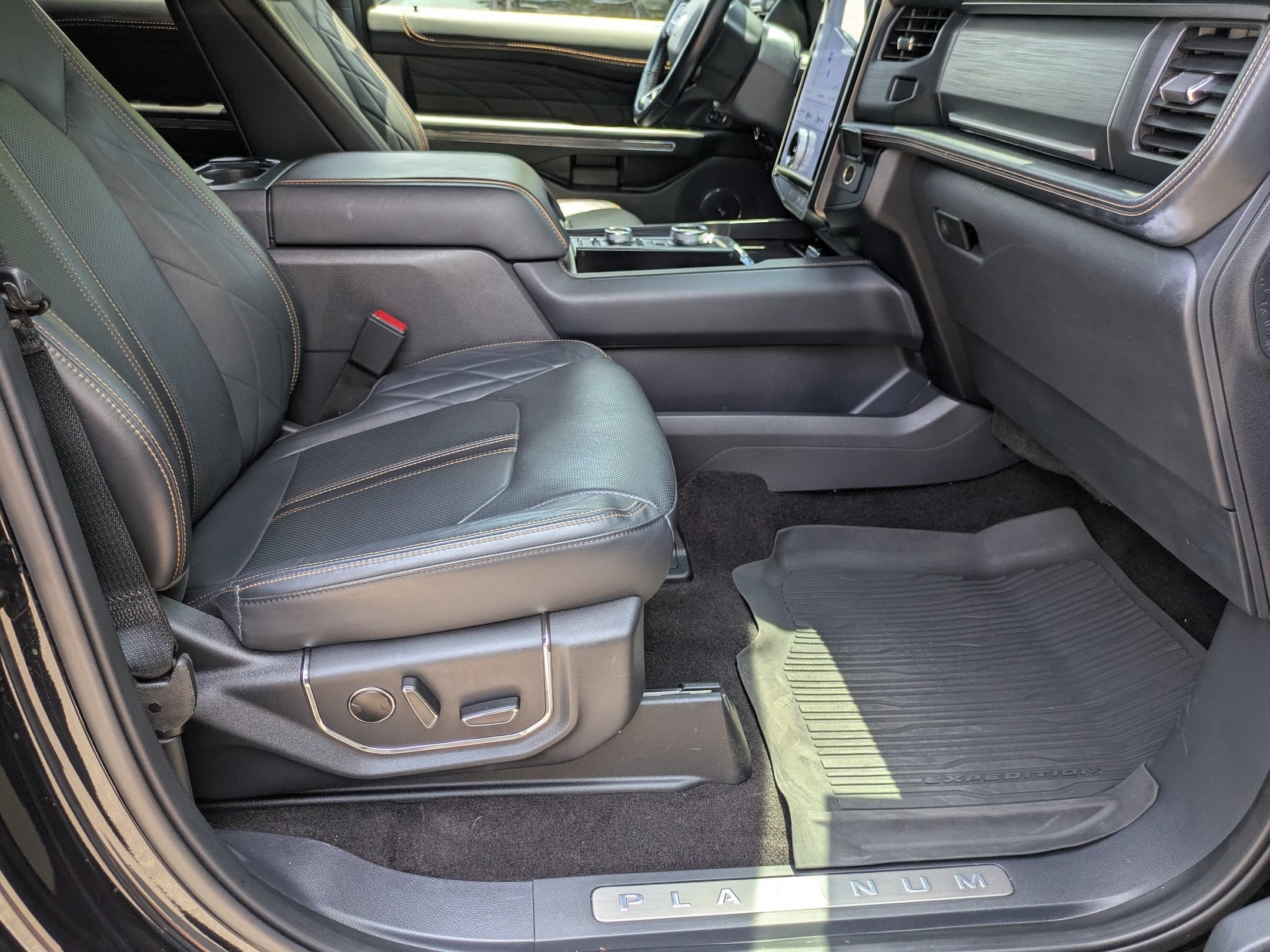 2023 Ford Expedition Platinum