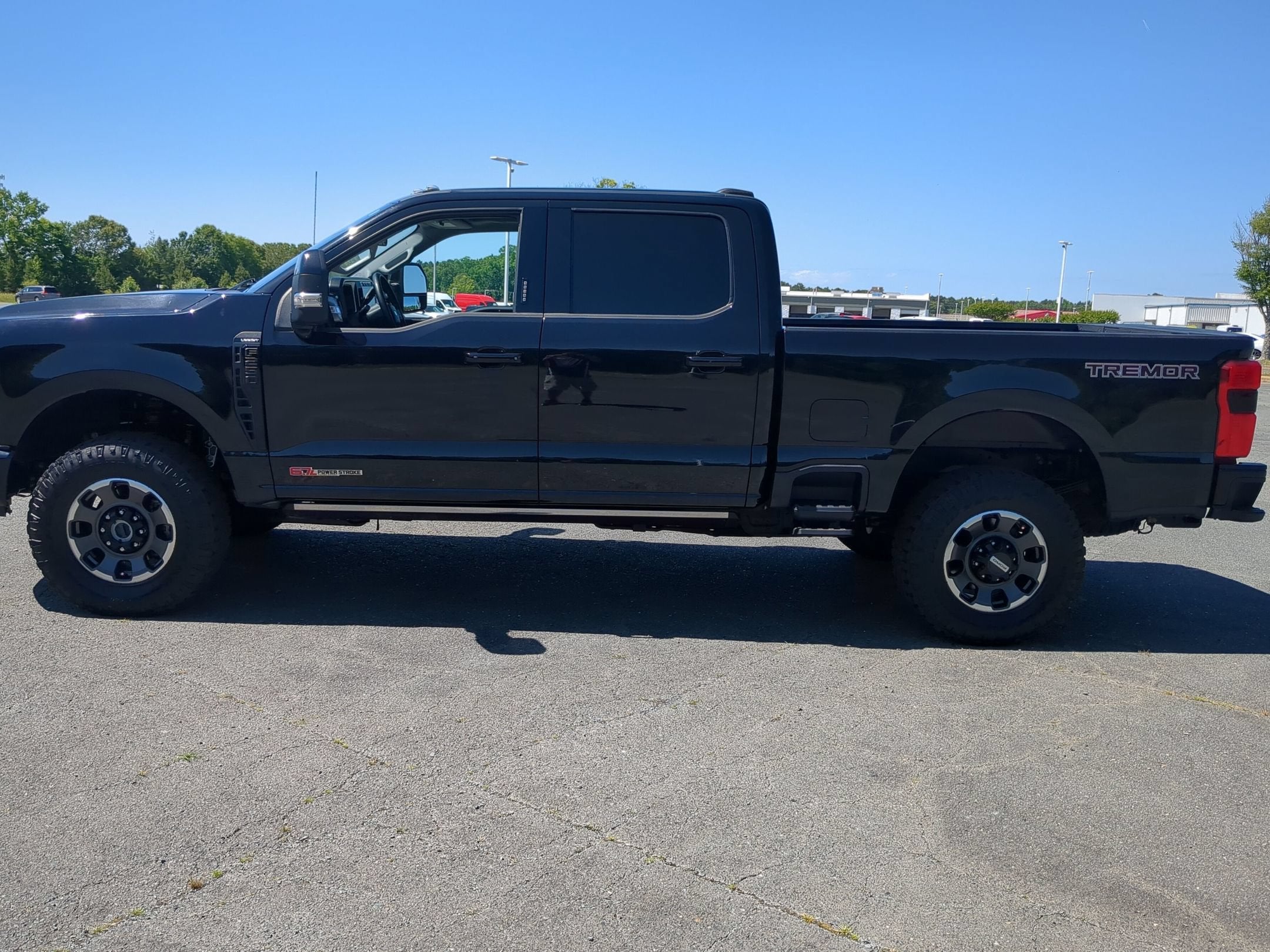 2023 Ford Super Duty F-250 SRW LARIAT