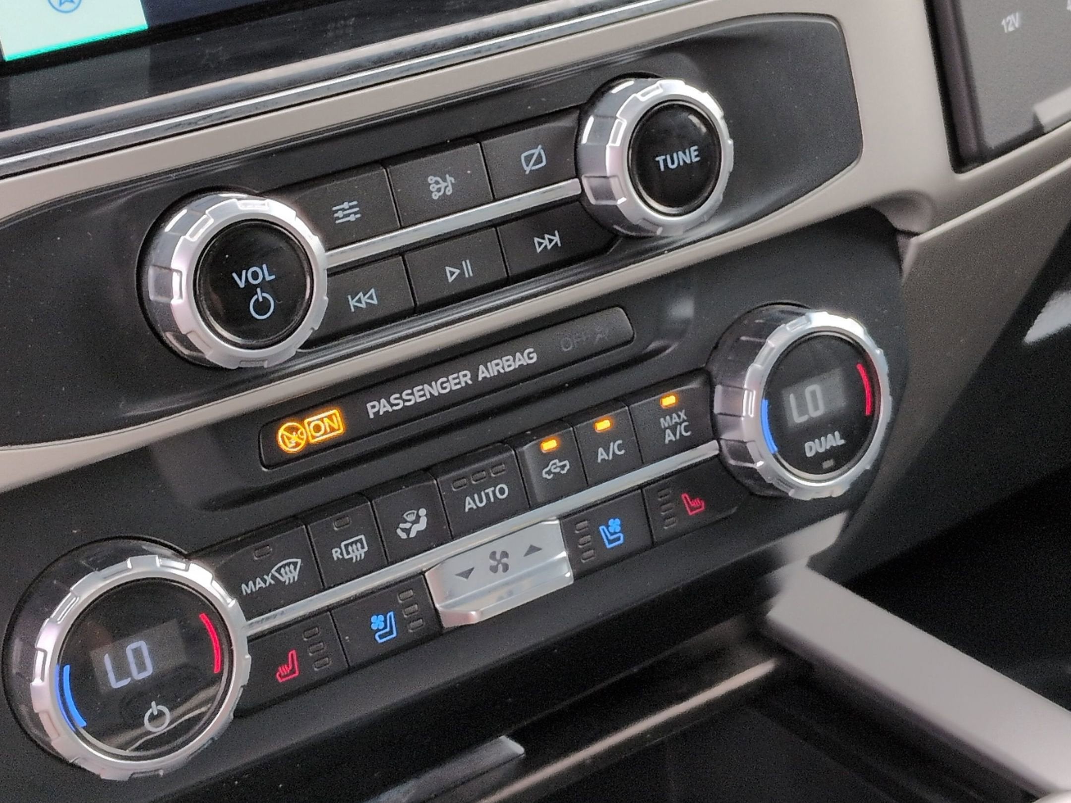 2022 Ford Super Duty F-350 SRW LARIAT