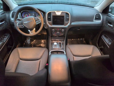 2022 Chrysler 300 Touring