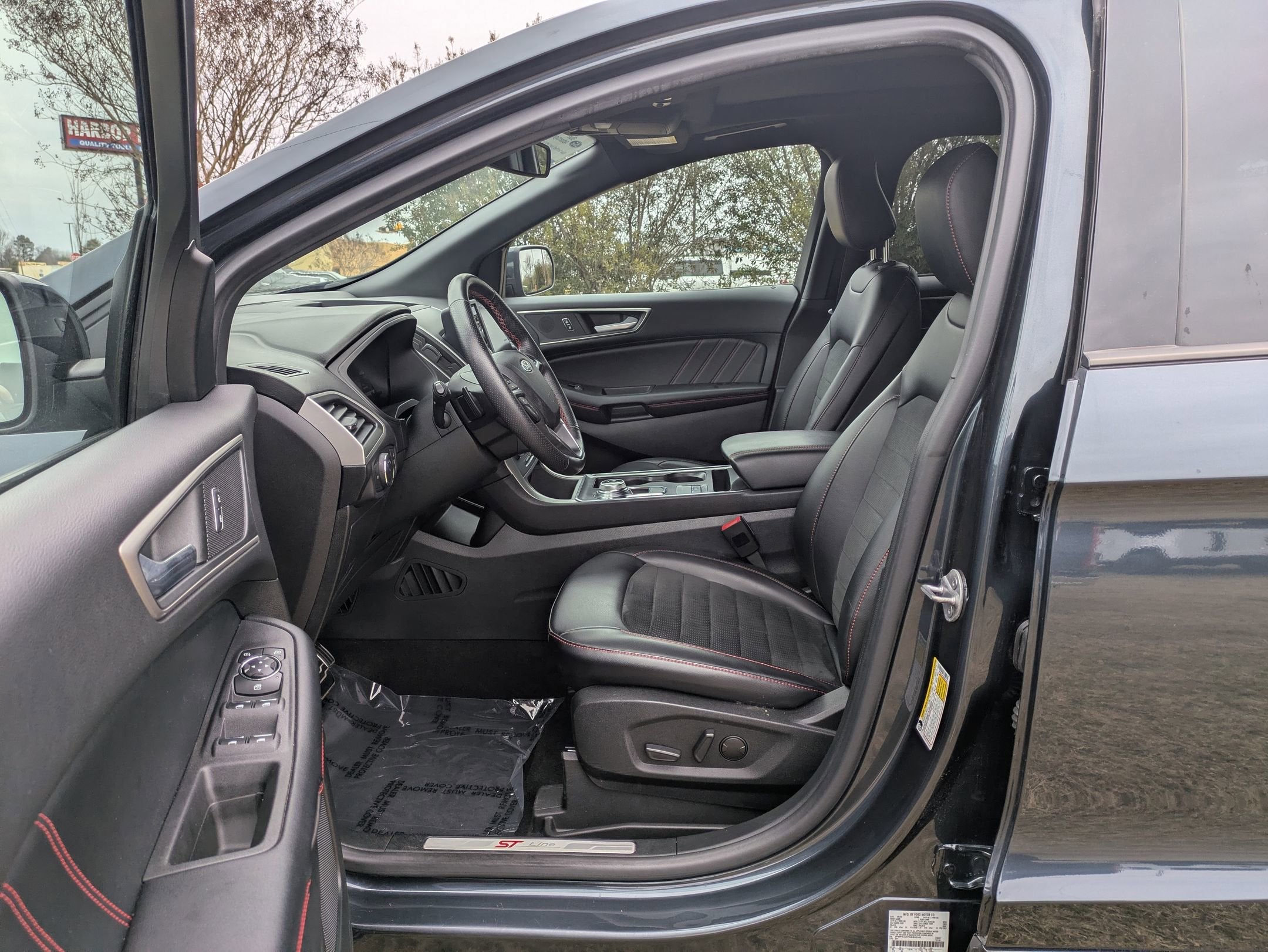 2022 Ford Edge ST Line