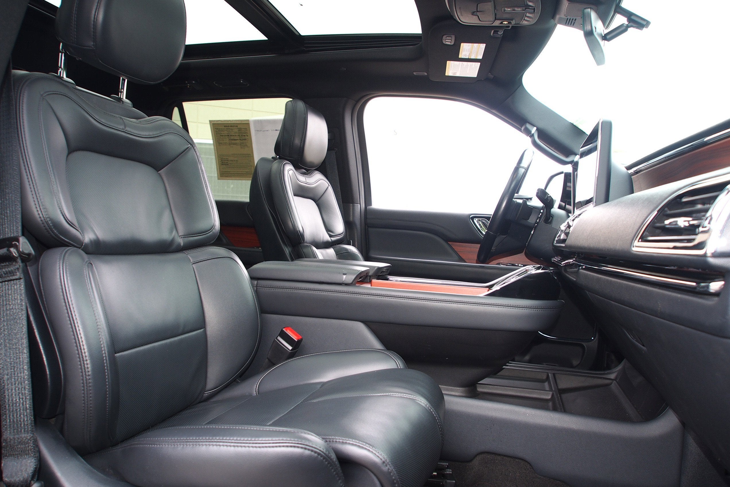 2024 Lincoln Navigator Premiere