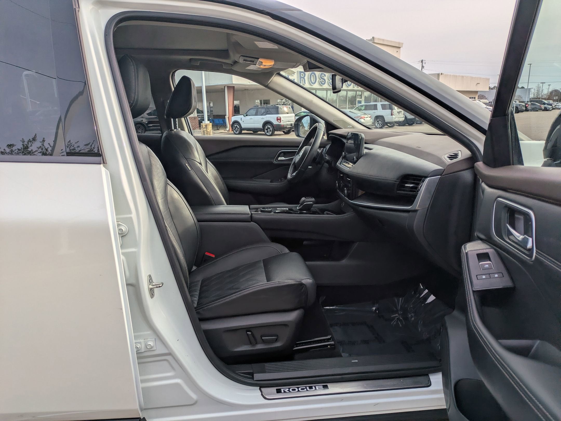 2021 Nissan Rogue Platinum