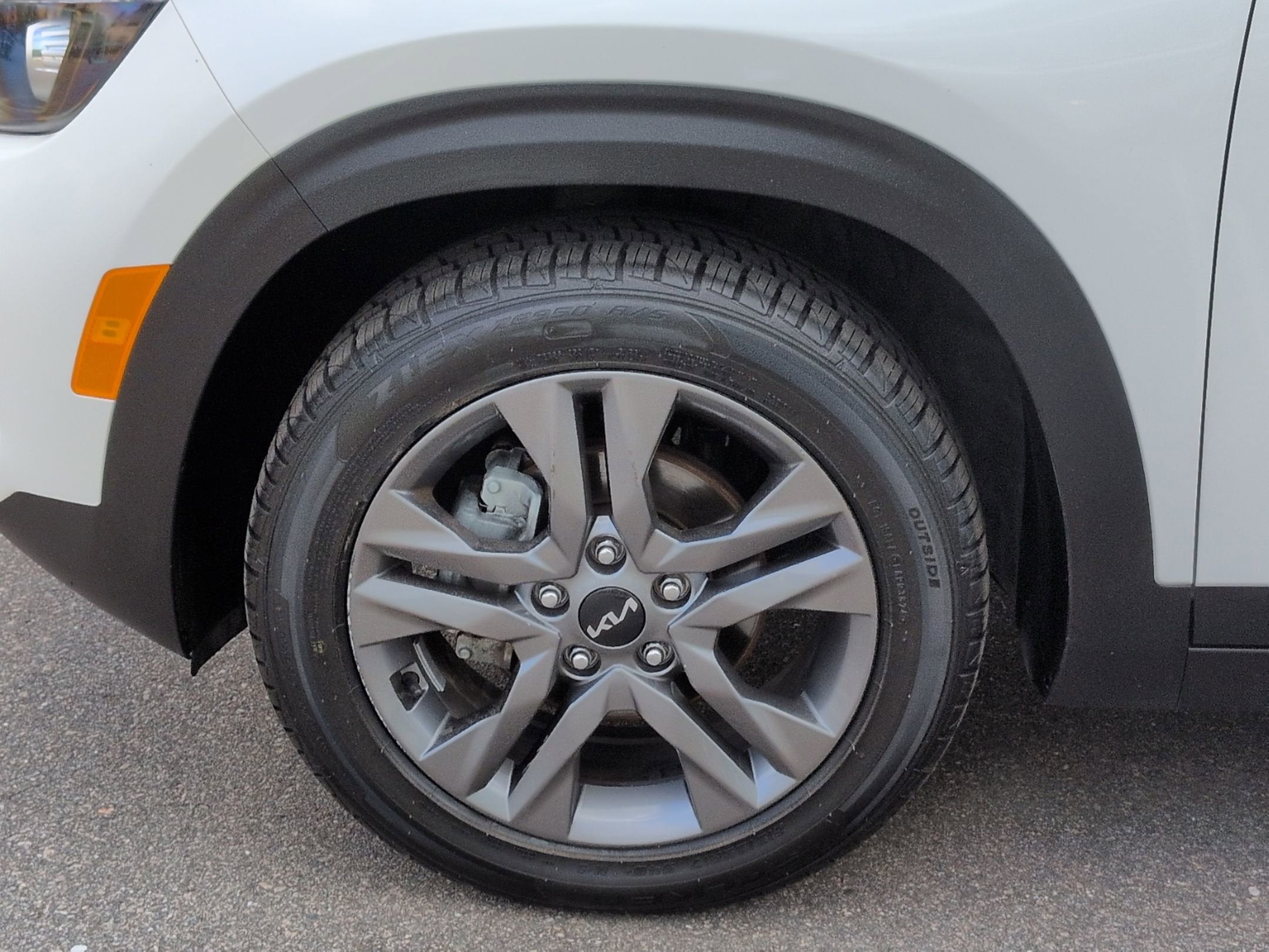 2023 Kia Seltos S