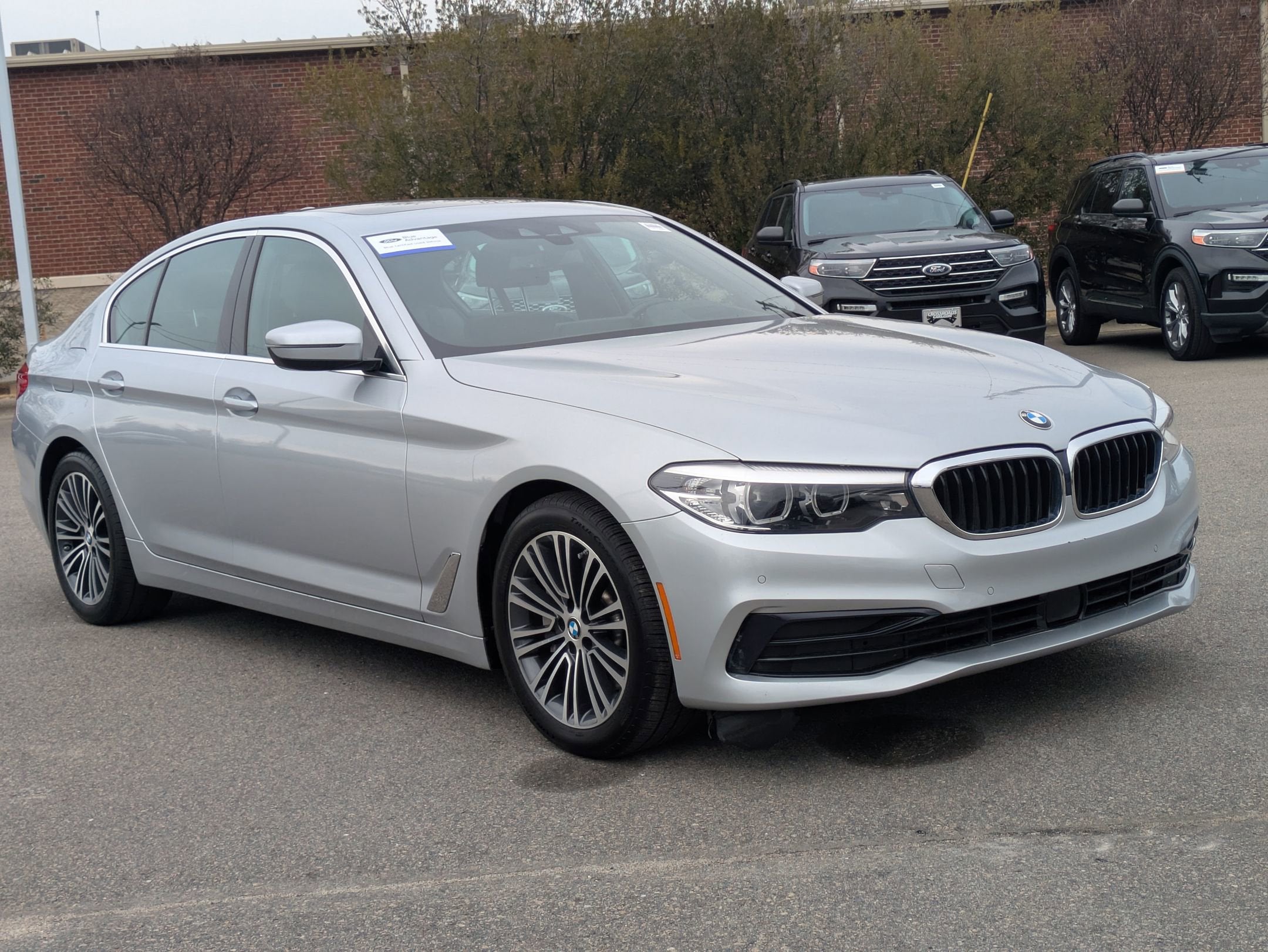 2019 BMW 5 Series 530i