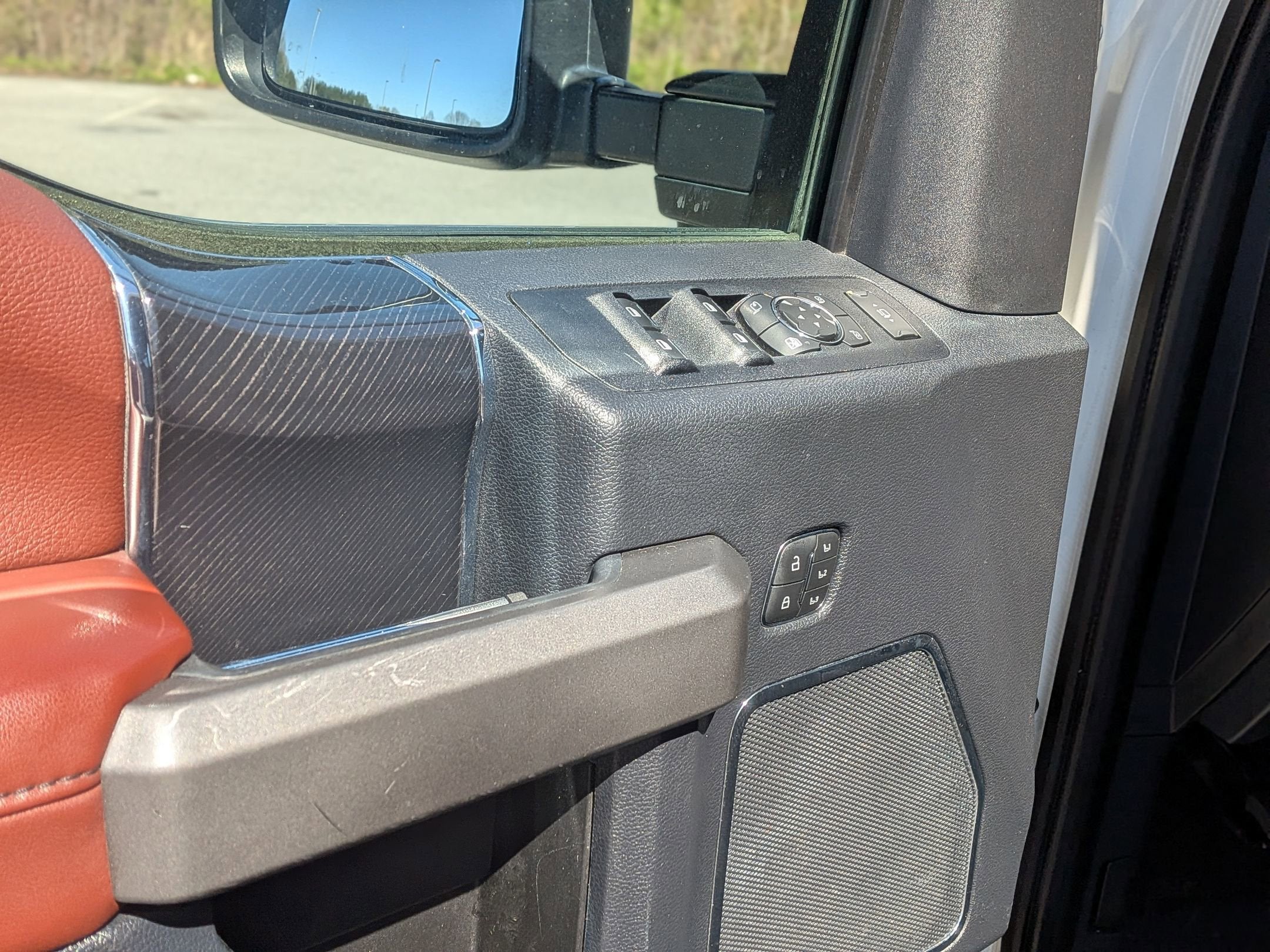 2022 Ford Super Duty F-350 SRW Platinum