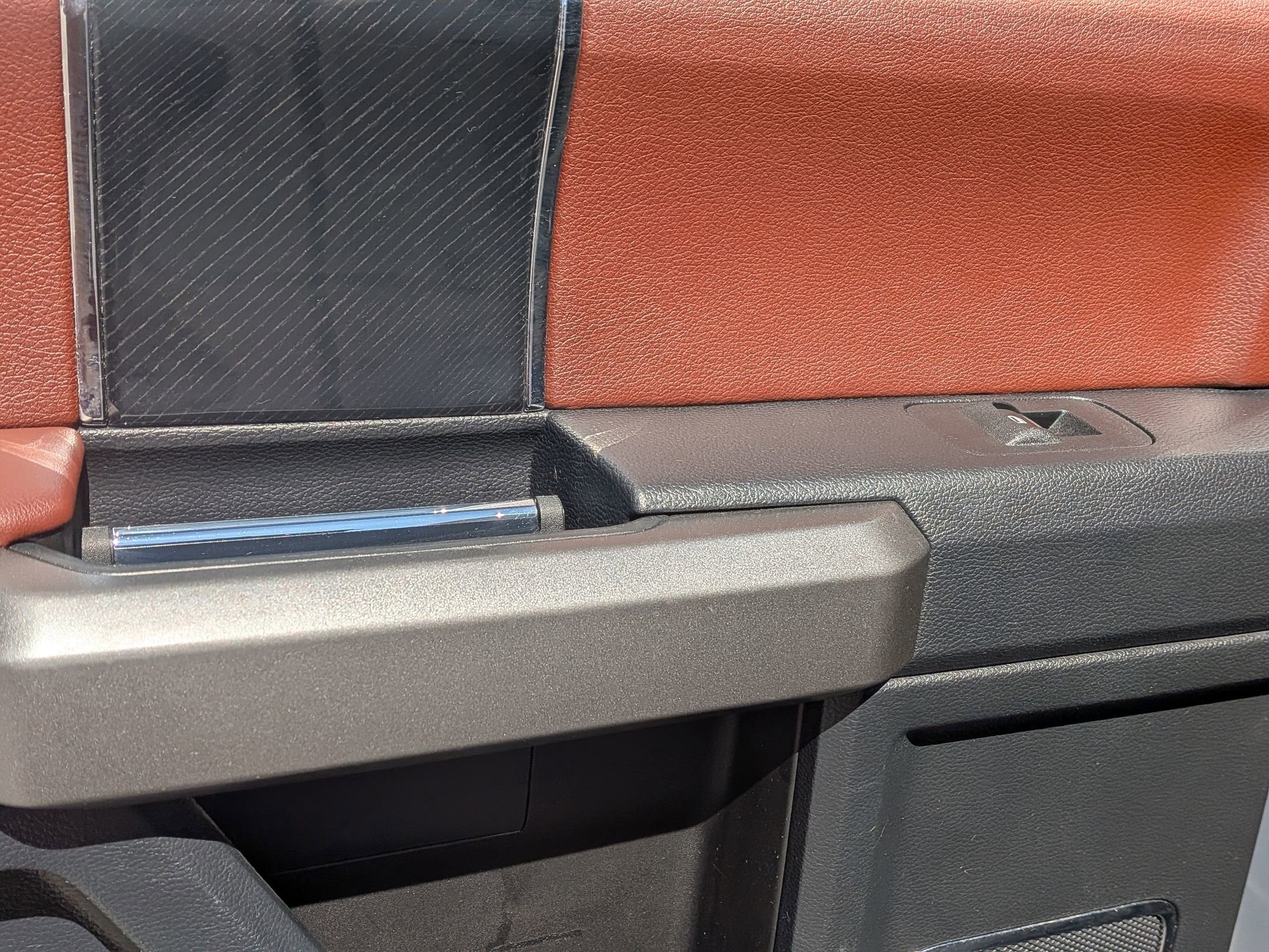 2022 Ford Super Duty F-350 SRW Platinum