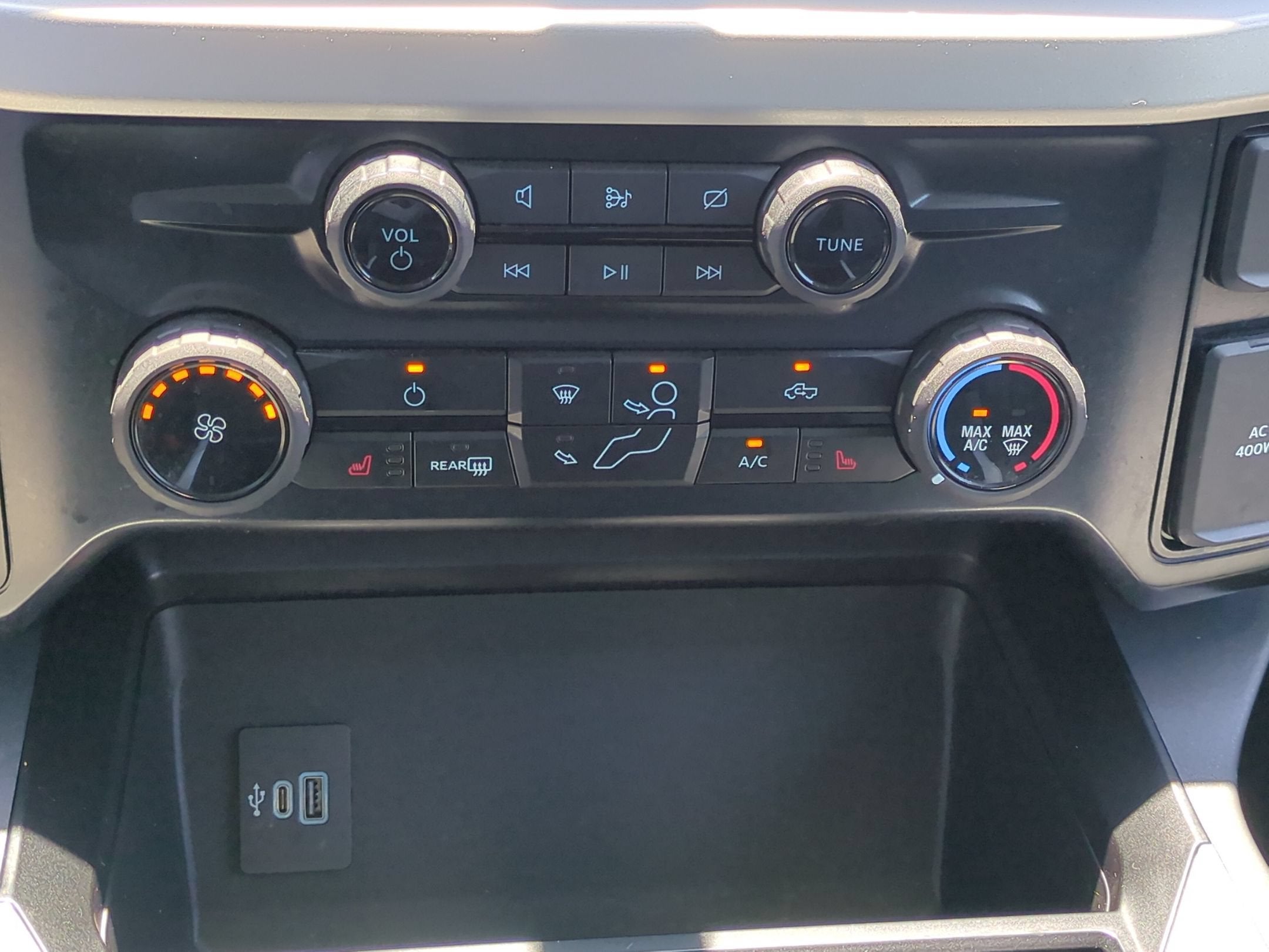 2024 Ford Super Duty F-350 SRW XLT