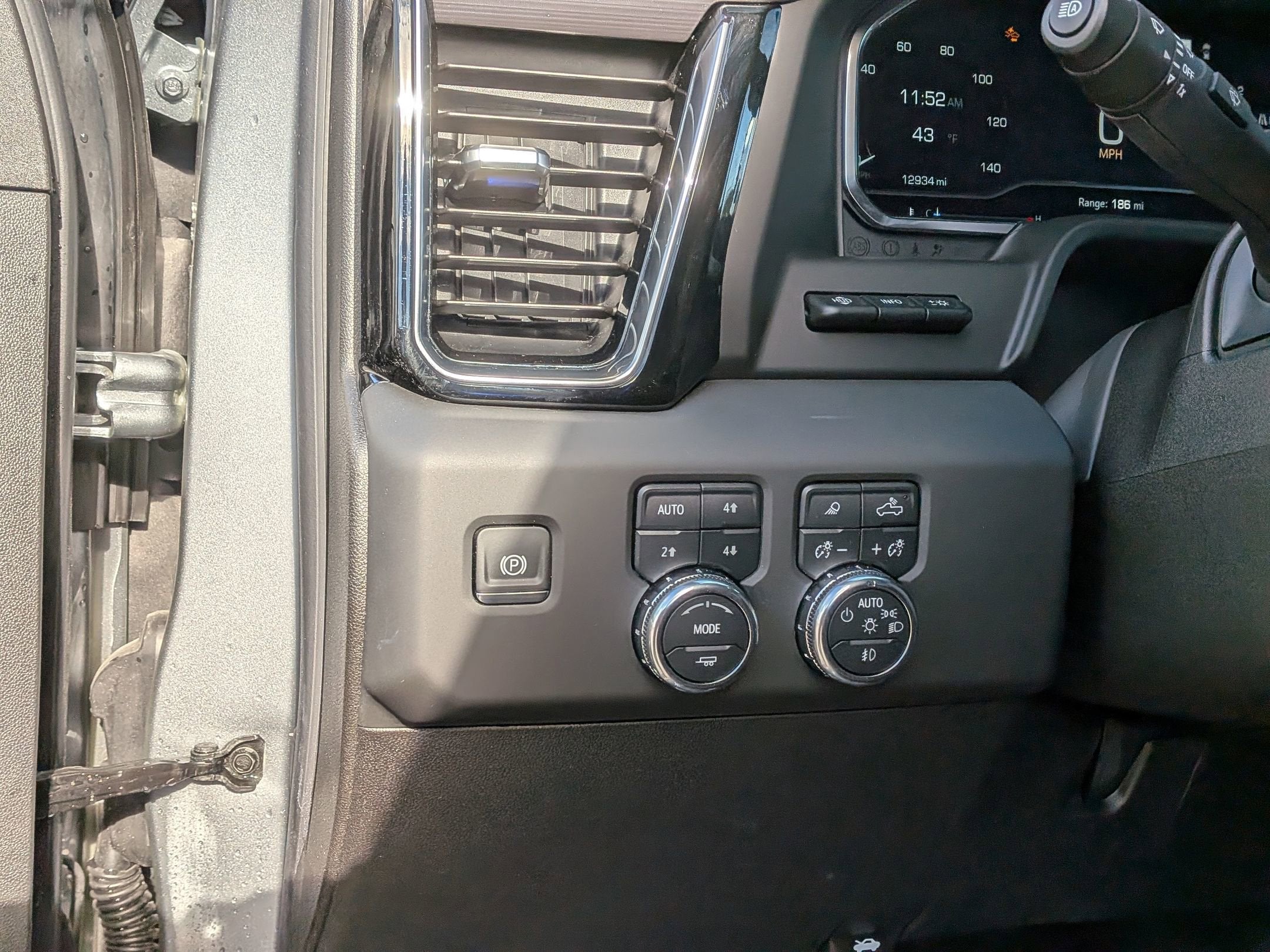 2025 GMC Sierra 2500HD Denali Ultimate