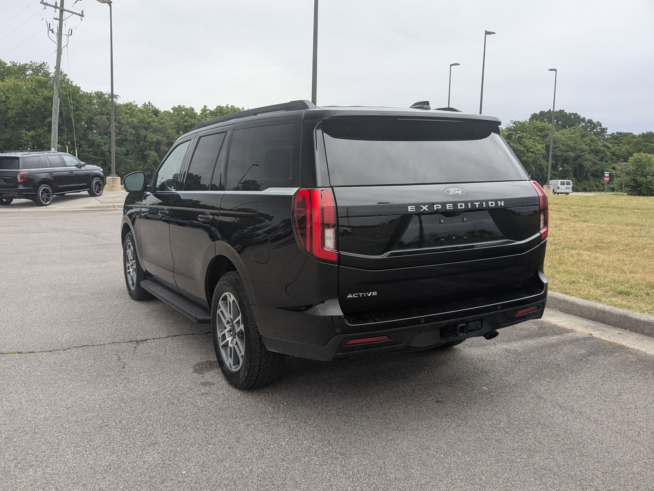 2025 Ford Expedition Active