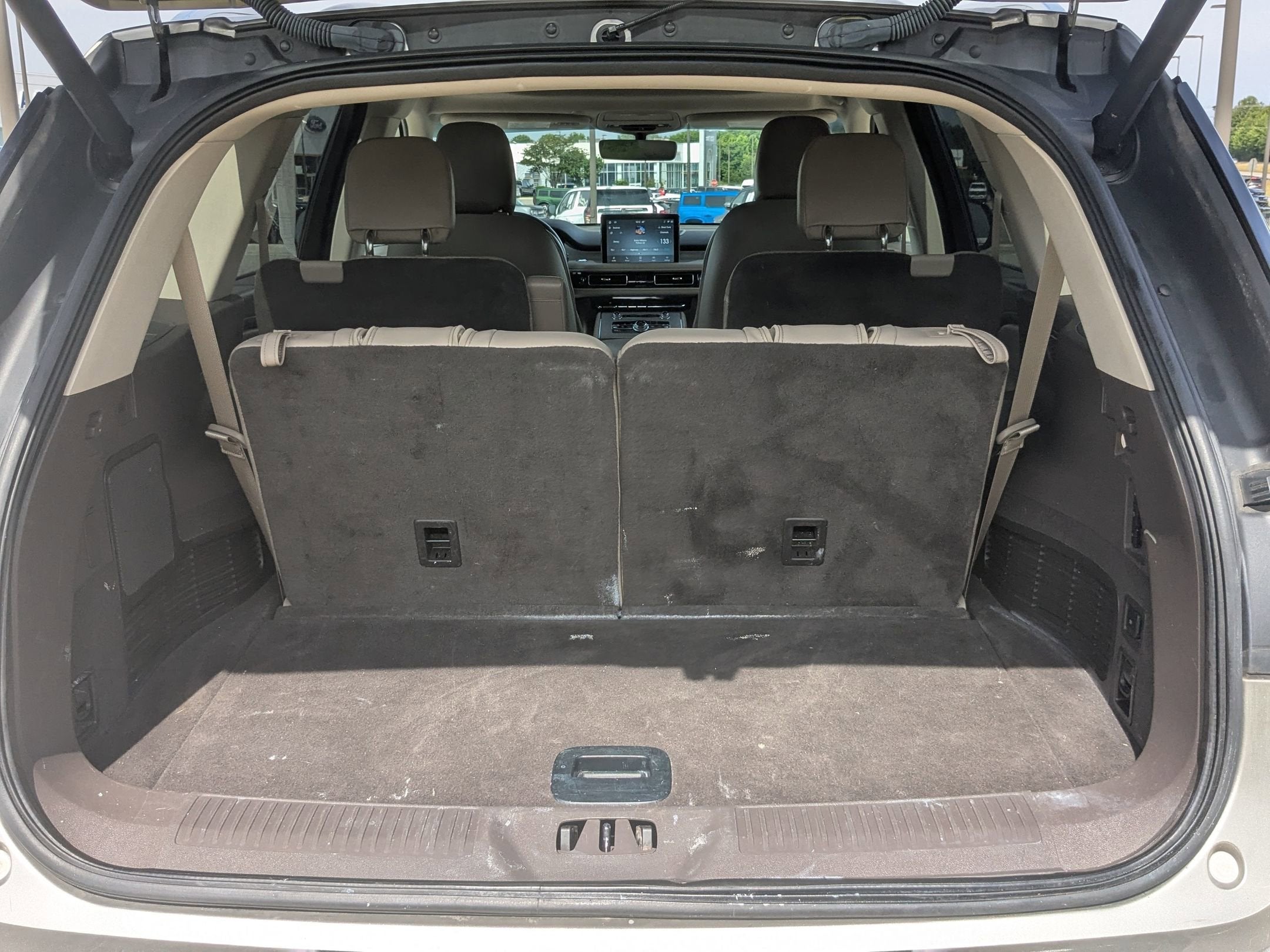2023 Lincoln Aviator Standard