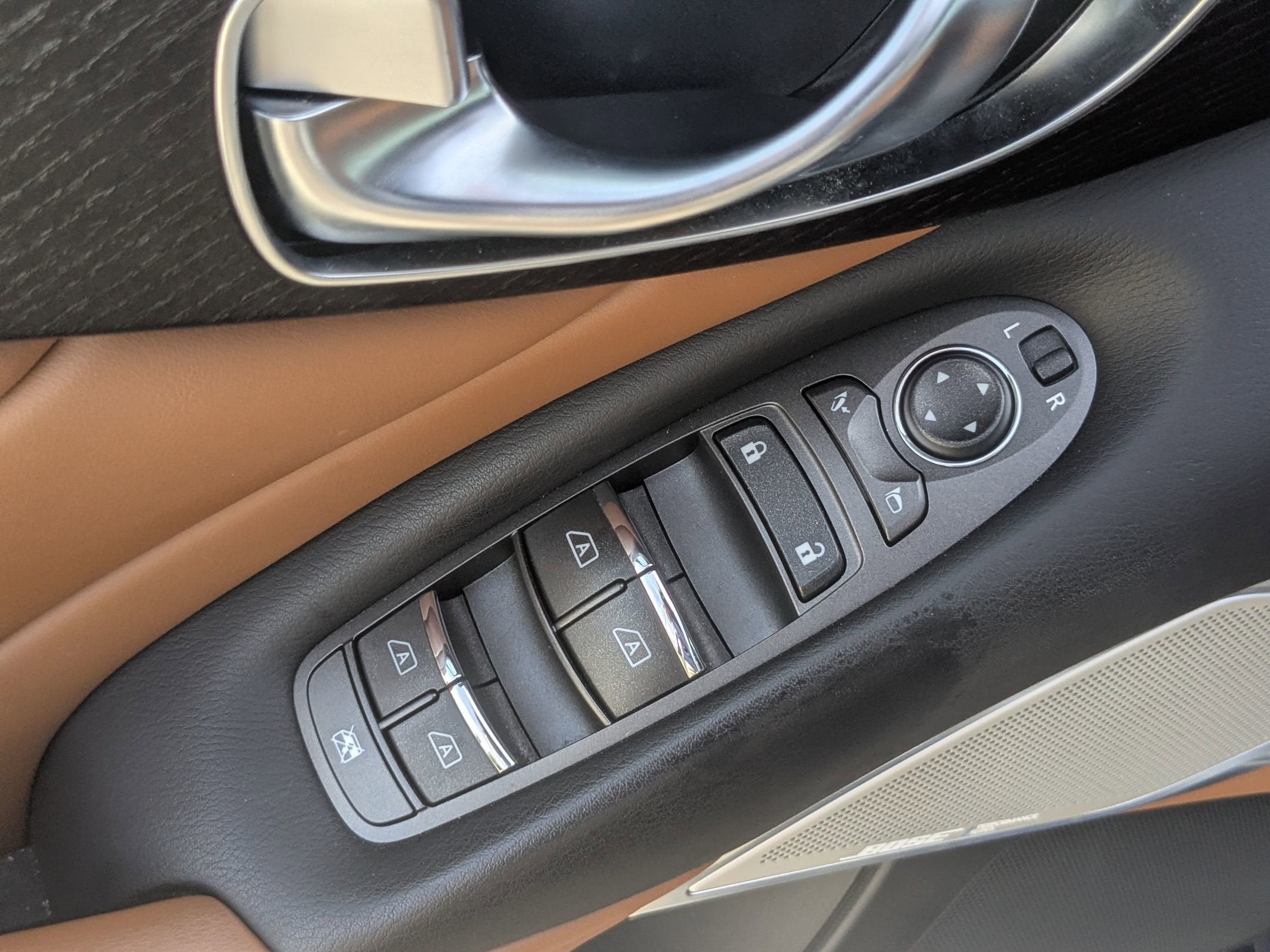 2023 INFINITI Q50 SENSORY