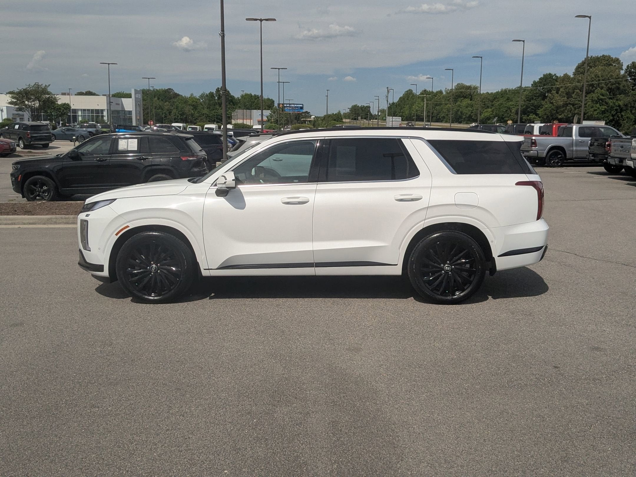 2025 Hyundai Palisade Calligraphy Night Edition