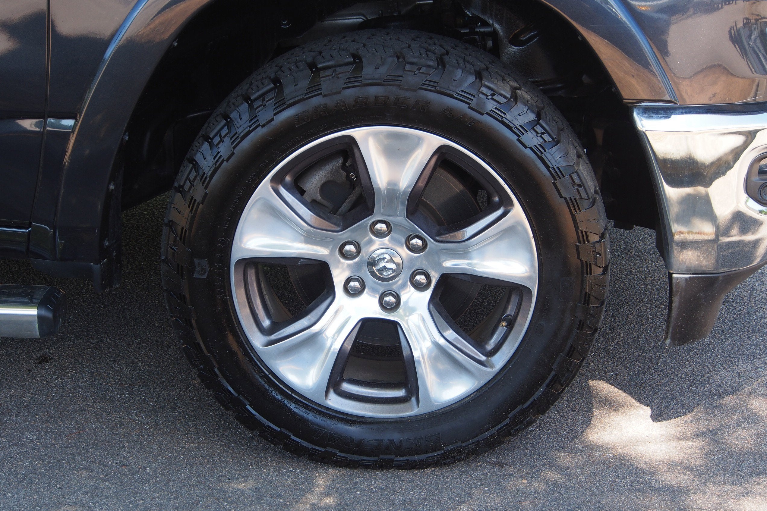 2021 RAM 1500 Laramie