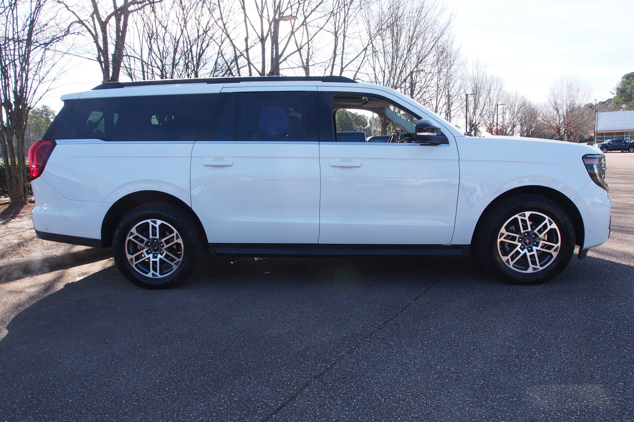 2025 Ford Expedition Max Active