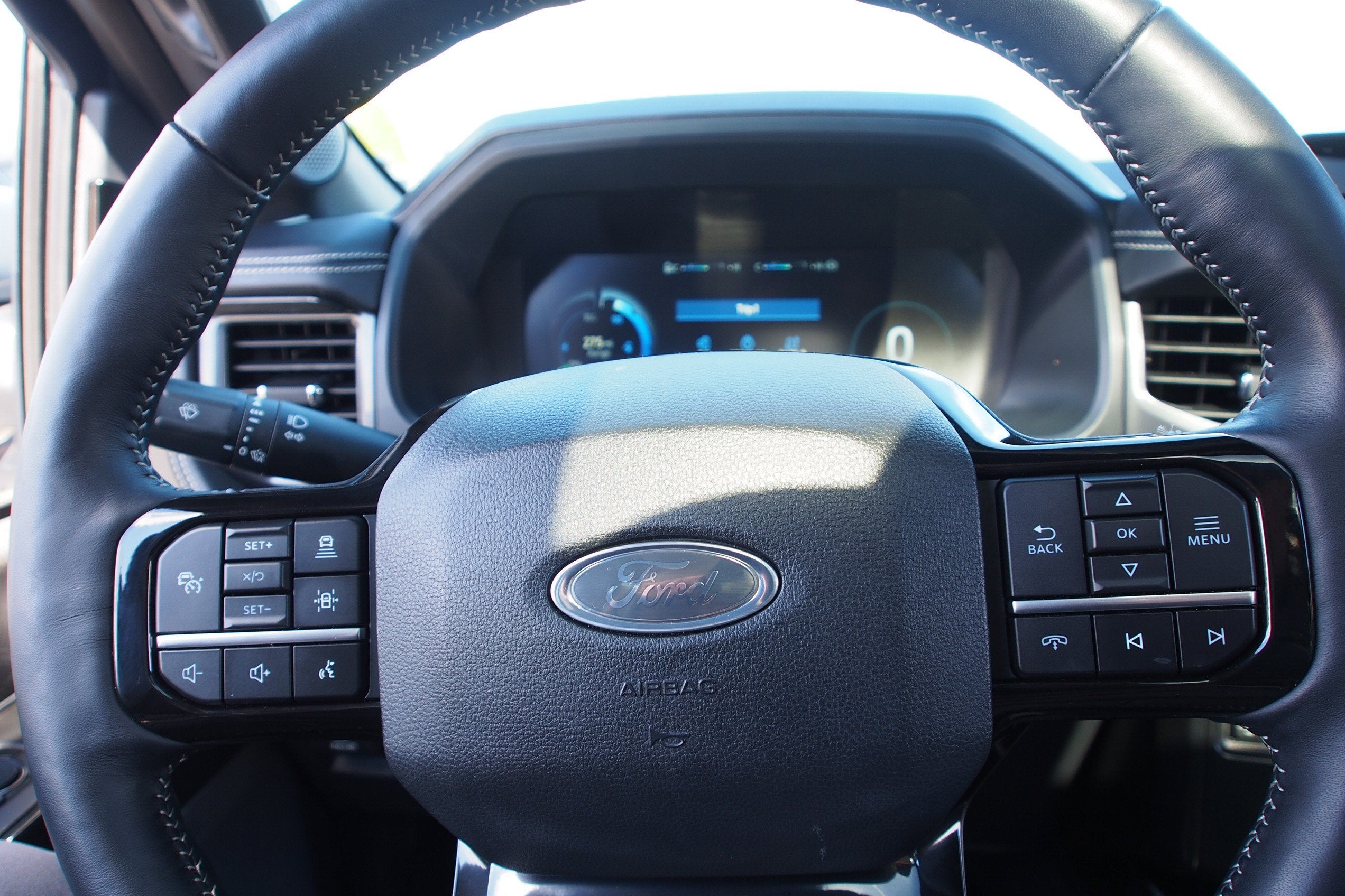 2023 Ford F-150 Lightning Platinum