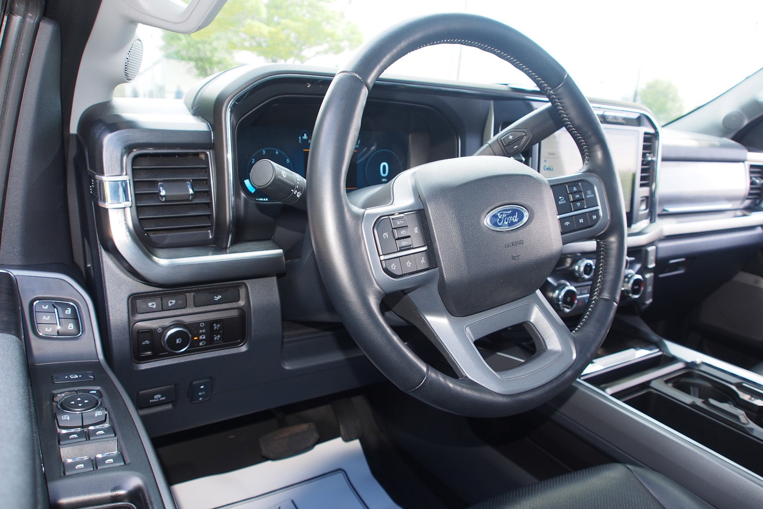 2024 Ford Super Duty F-250 SRW LARIAT