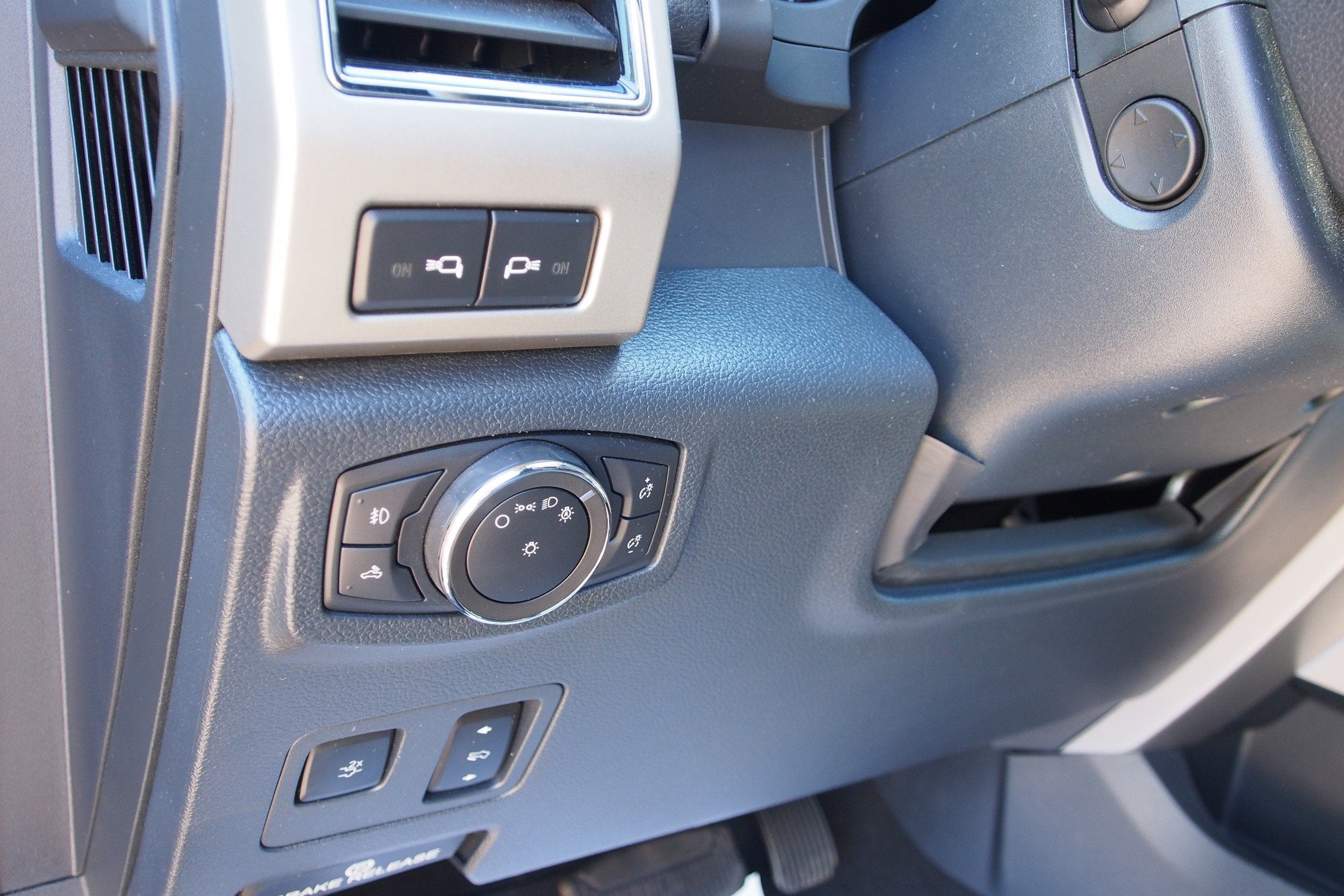 2022 Ford Super Duty F-250 SRW LARIAT