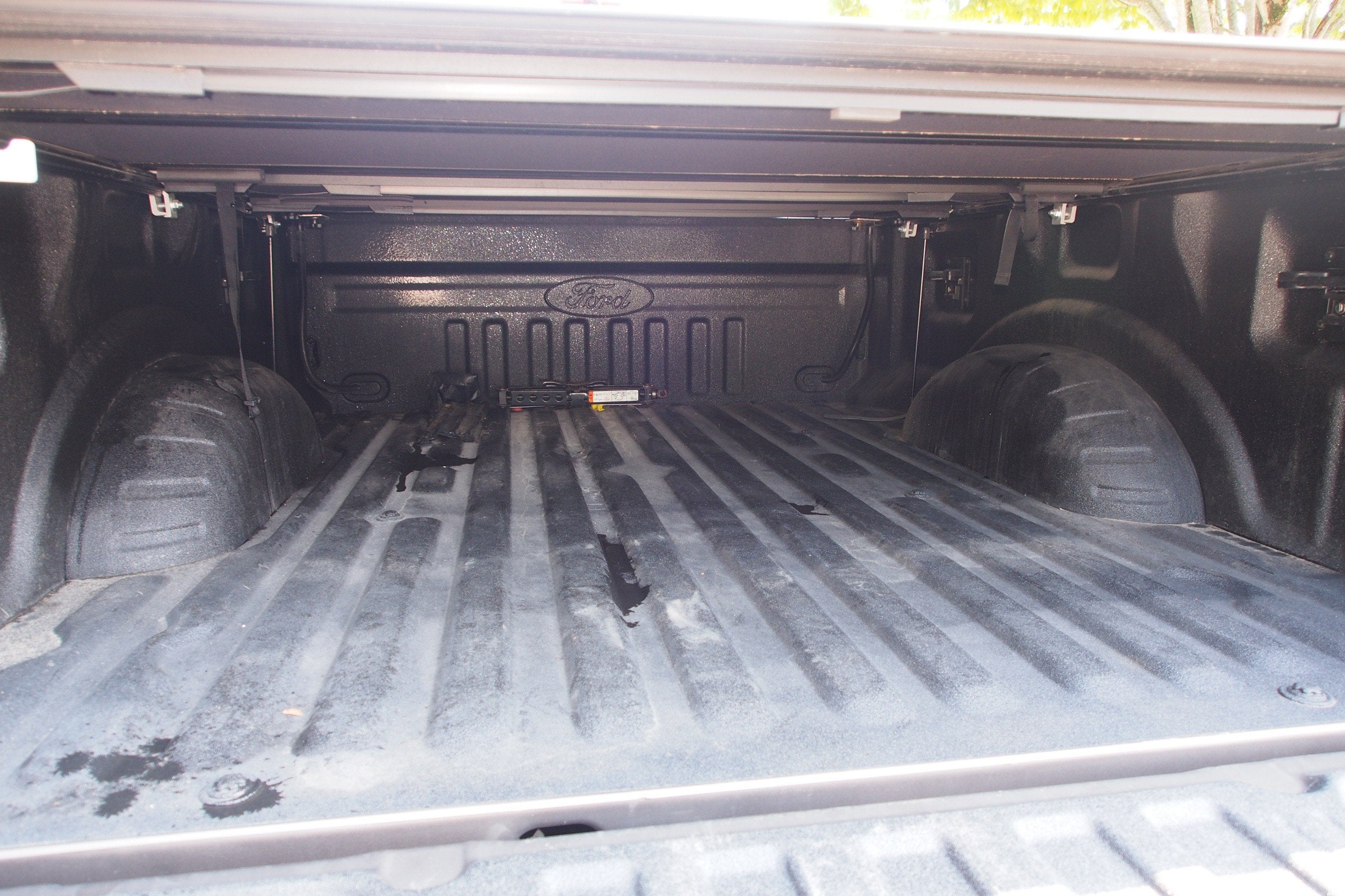 2023 Ford Super Duty F-350 SRW LARIAT