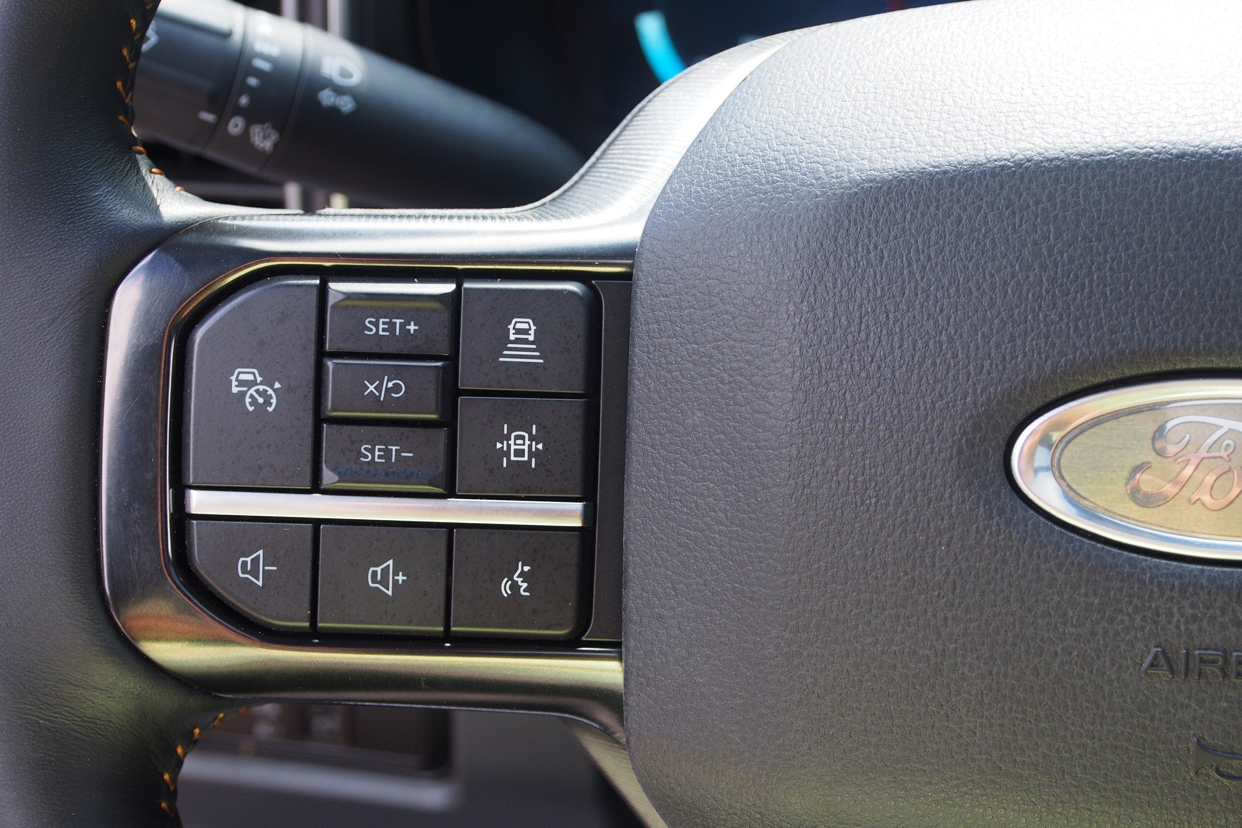 2024 Ford Super Duty F-350 SRW Platinum