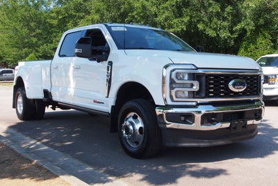 2025 Ford Super Duty F-350 DRW LARIAT