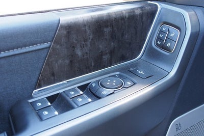 2025 Ford Super Duty F-350 DRW LARIAT