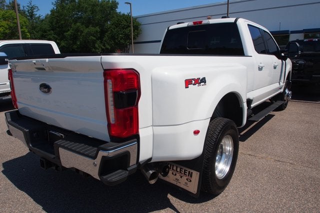2025 Ford Super Duty F-350 DRW LARIAT