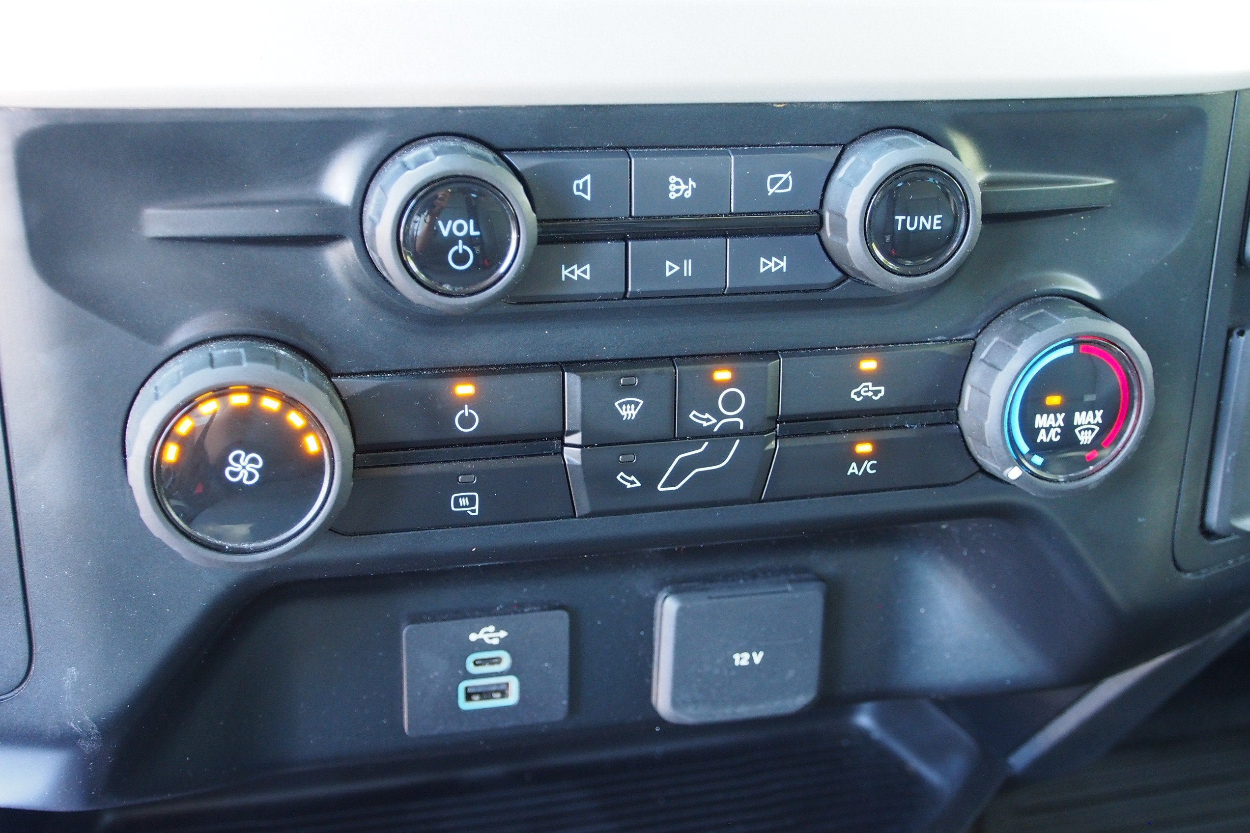 2023 Ford Super Duty F-350 DRW XL