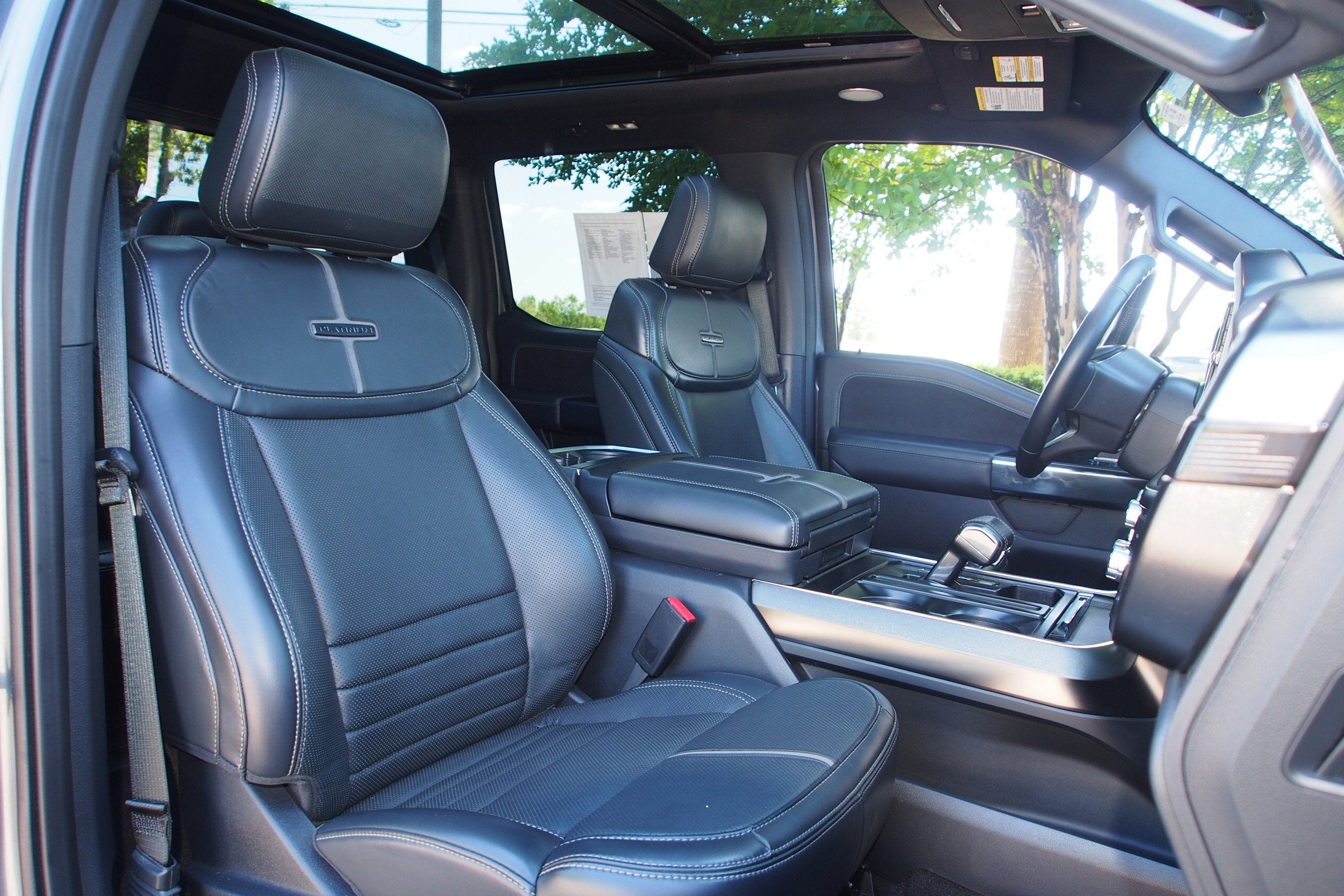 2023 Ford F-150 Platinum